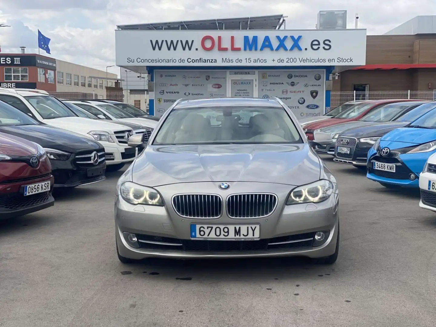 BMW 525 525dA Argent - 2