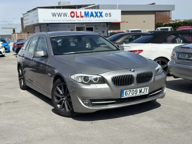 BMW 525 525dA