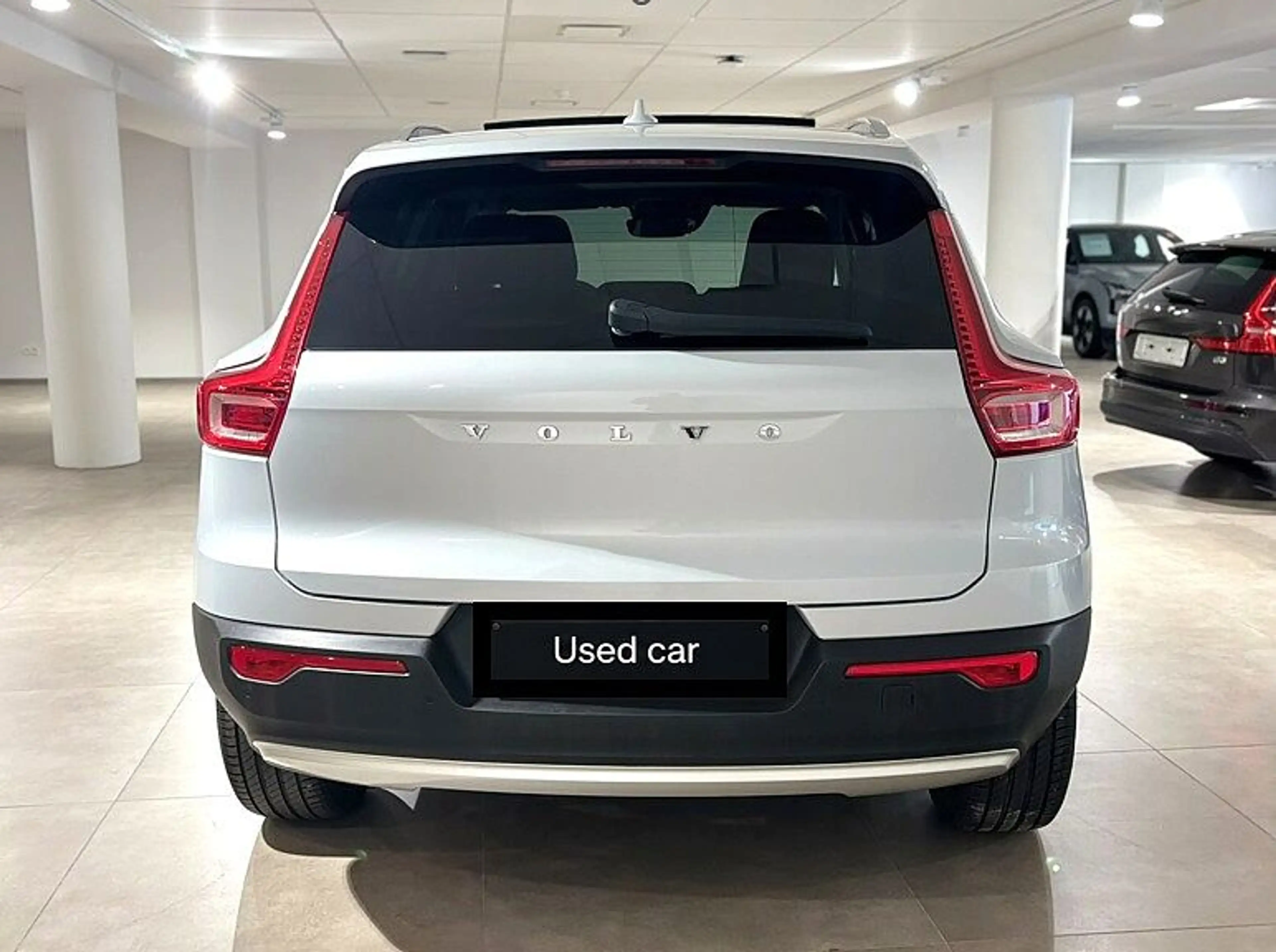 Volvo XC40 Momentum Pro, T2 (automatic) — photo 5