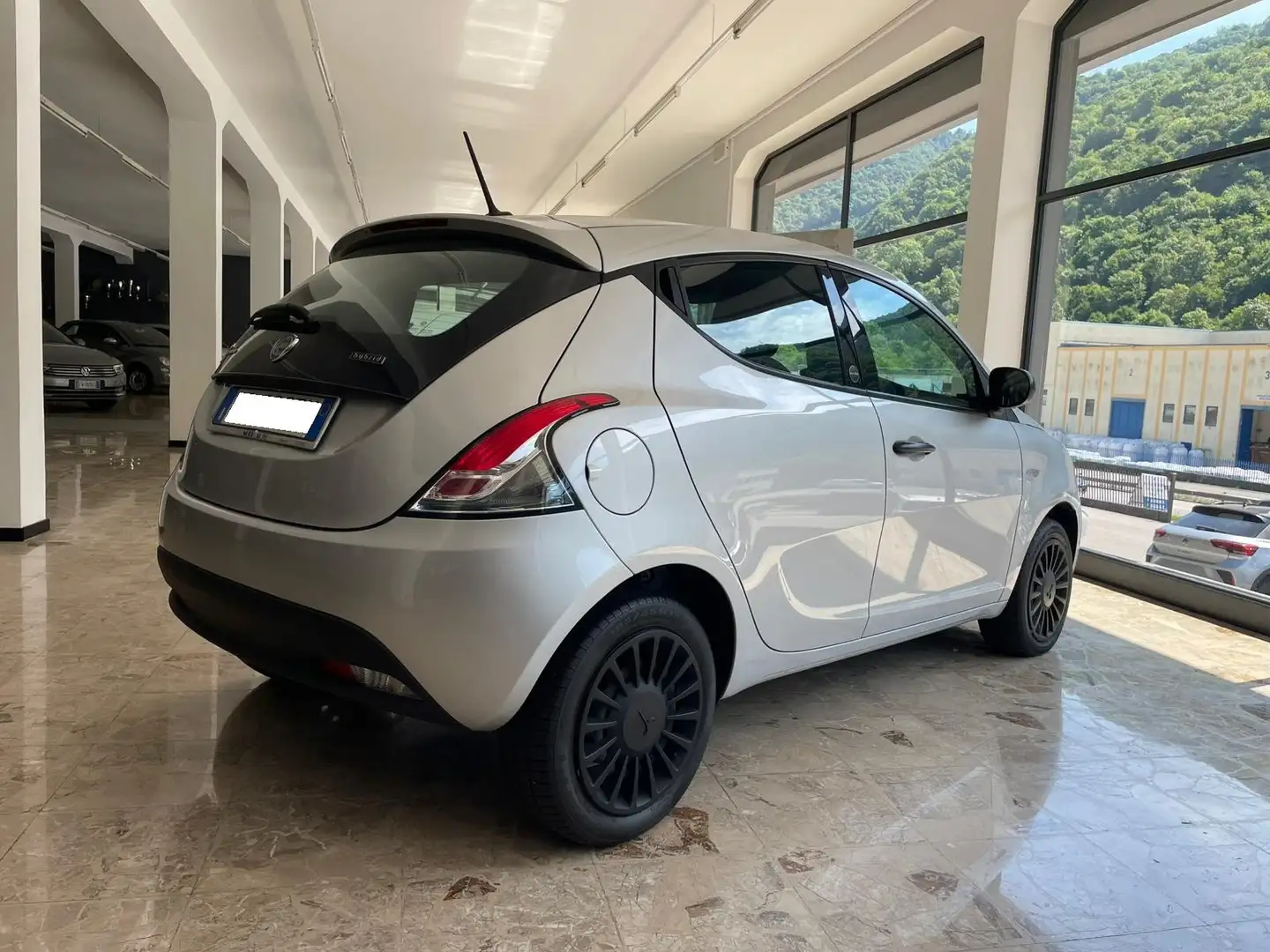 Lancia Ypsilon Ypsilon III 2015 1.0 firefly hybrid Silver s Argento - 2