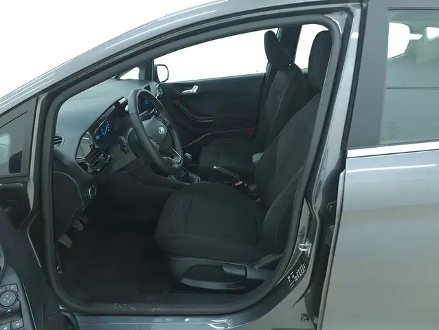Ford Fiesta view 10