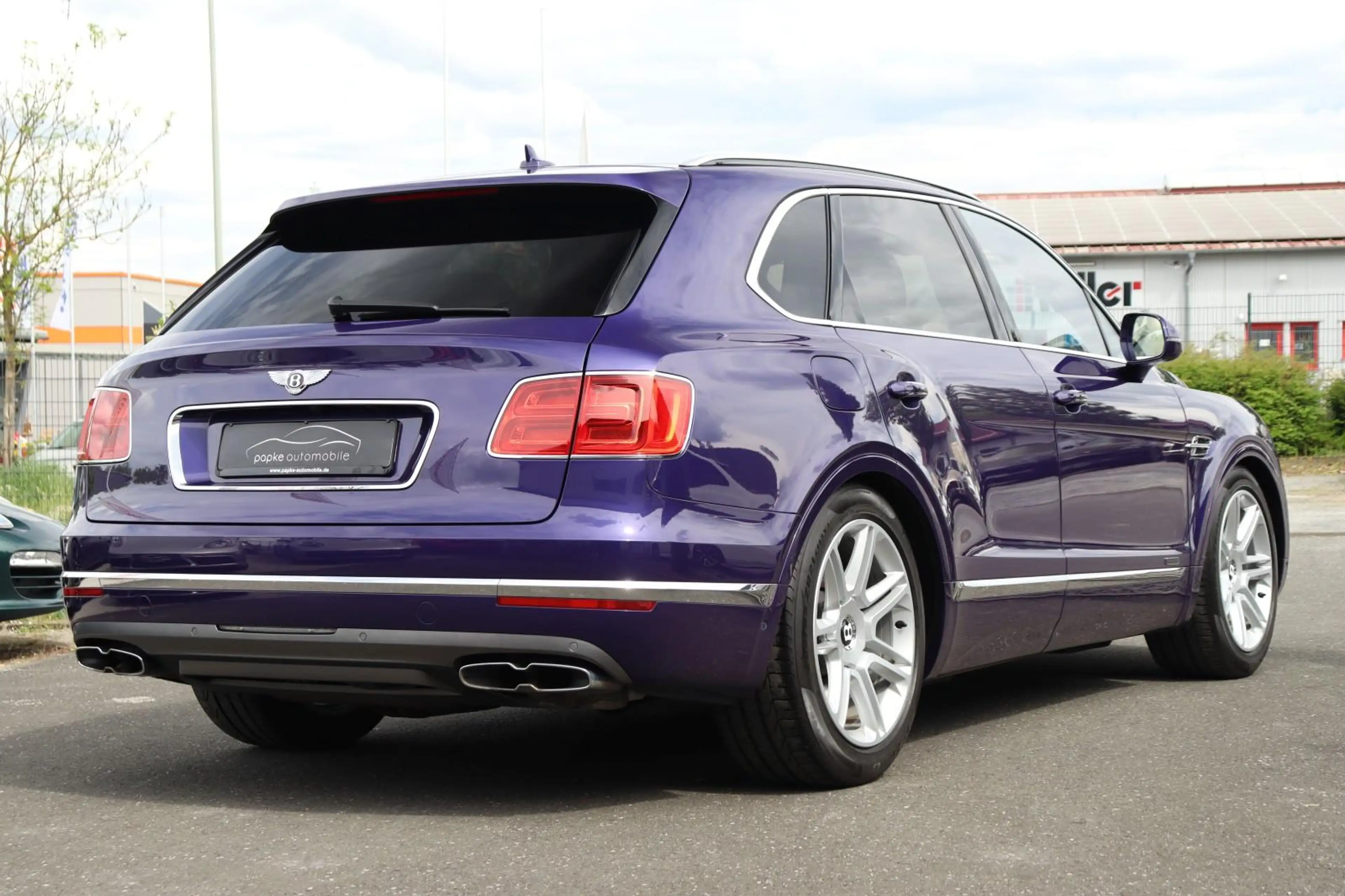 Bentley Bentayga V8 Diesel +NAIM+NIGHT VISION+AHK+HEAD-UP+ — photo 5