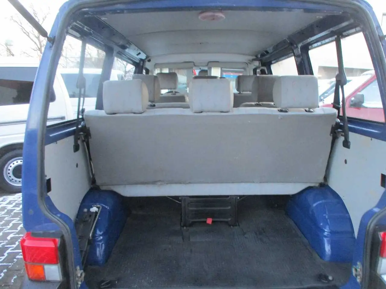 Volkswagen T4 Bus Kombi 2.0 Benziner, 9 Sitze, foto 8