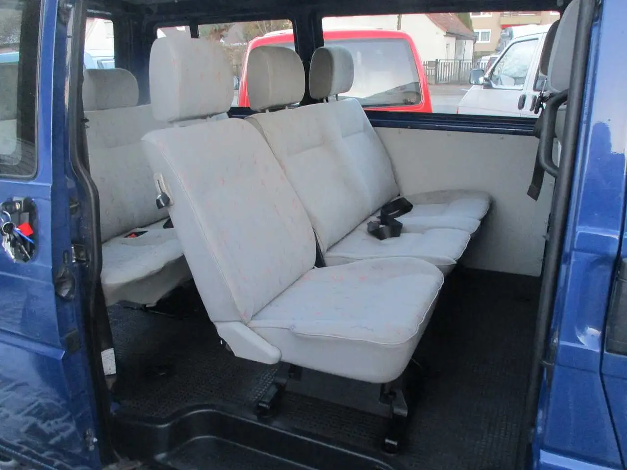 Volkswagen T4 Bus Kombi 2.0 Benziner, 9 Sitze, foto 7