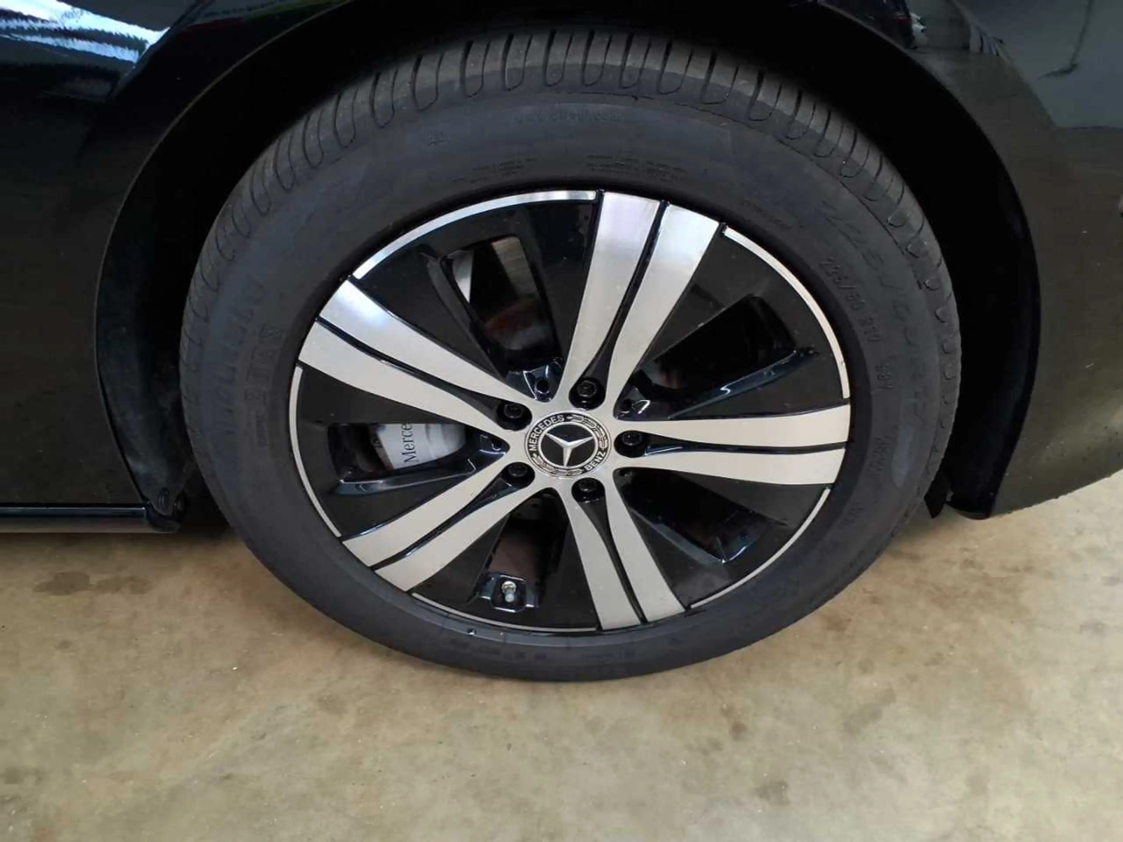 Mercedes-Benz C 300 C 300 e T 9G- Avantgarde AHK KAM SHZ — photo 17