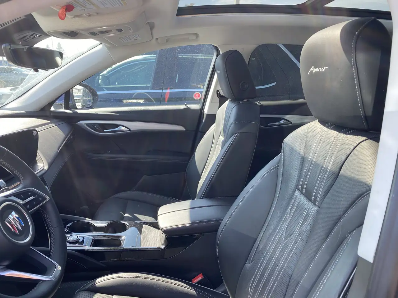 Buick Envision снимка Buick Envision