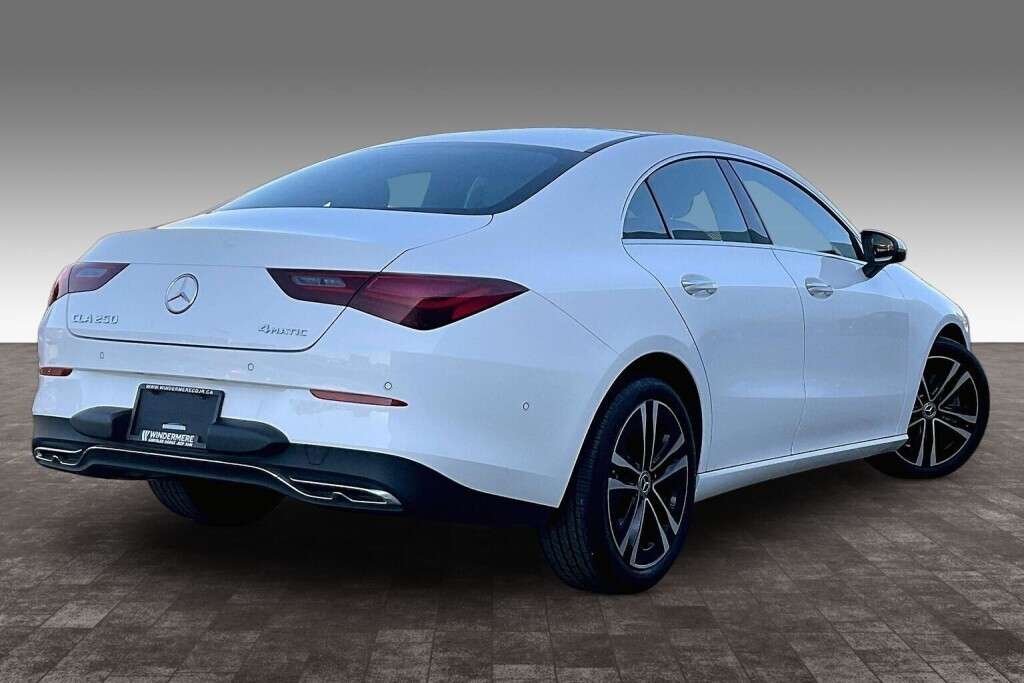 2026 Mercedes-Benz CLA 250 4matic — снимка 1