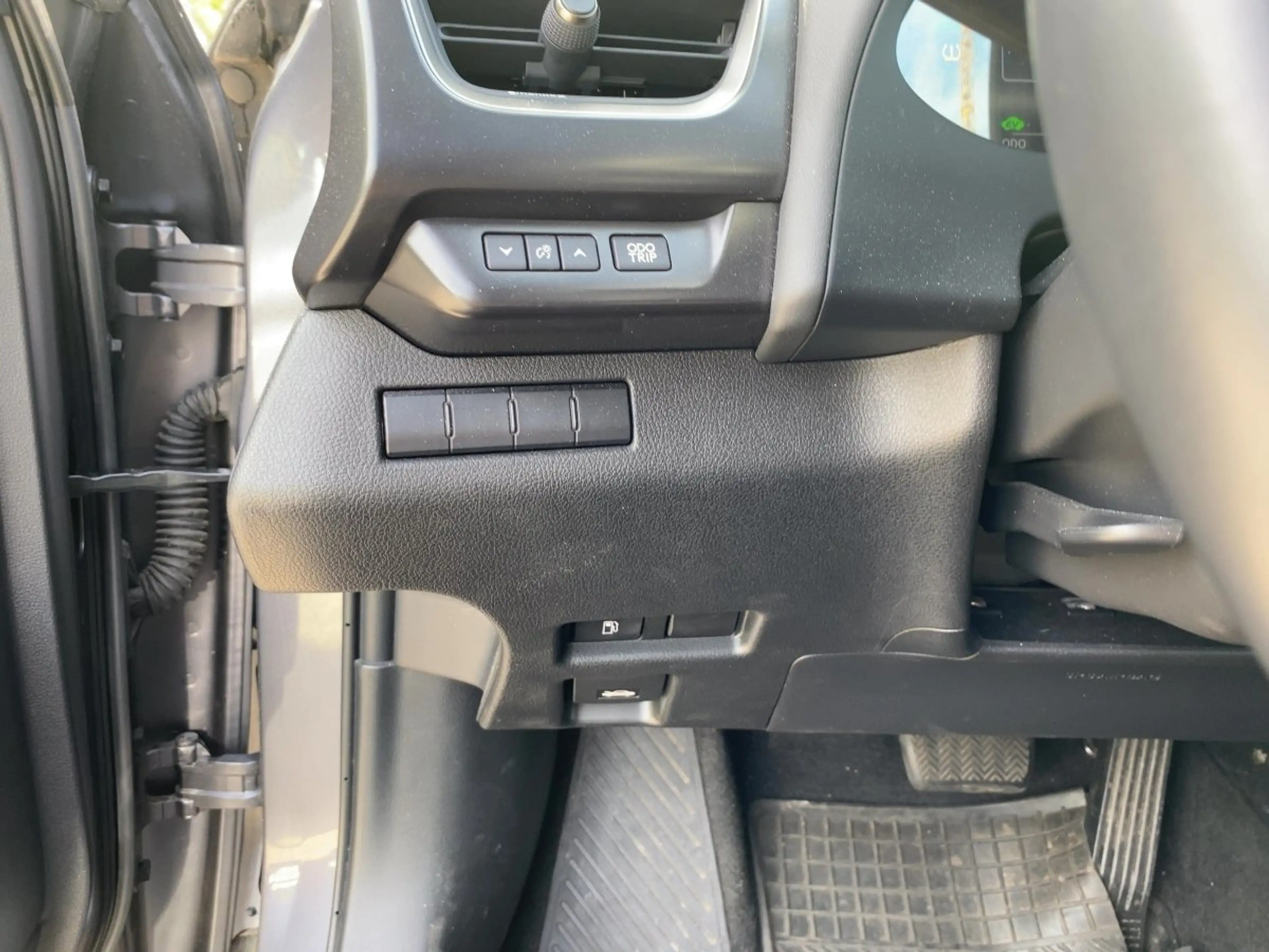 Lexus UX 250h UX 250 h 250h Style Edition — photo 20