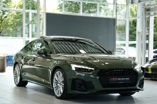 Audi S5 view 5