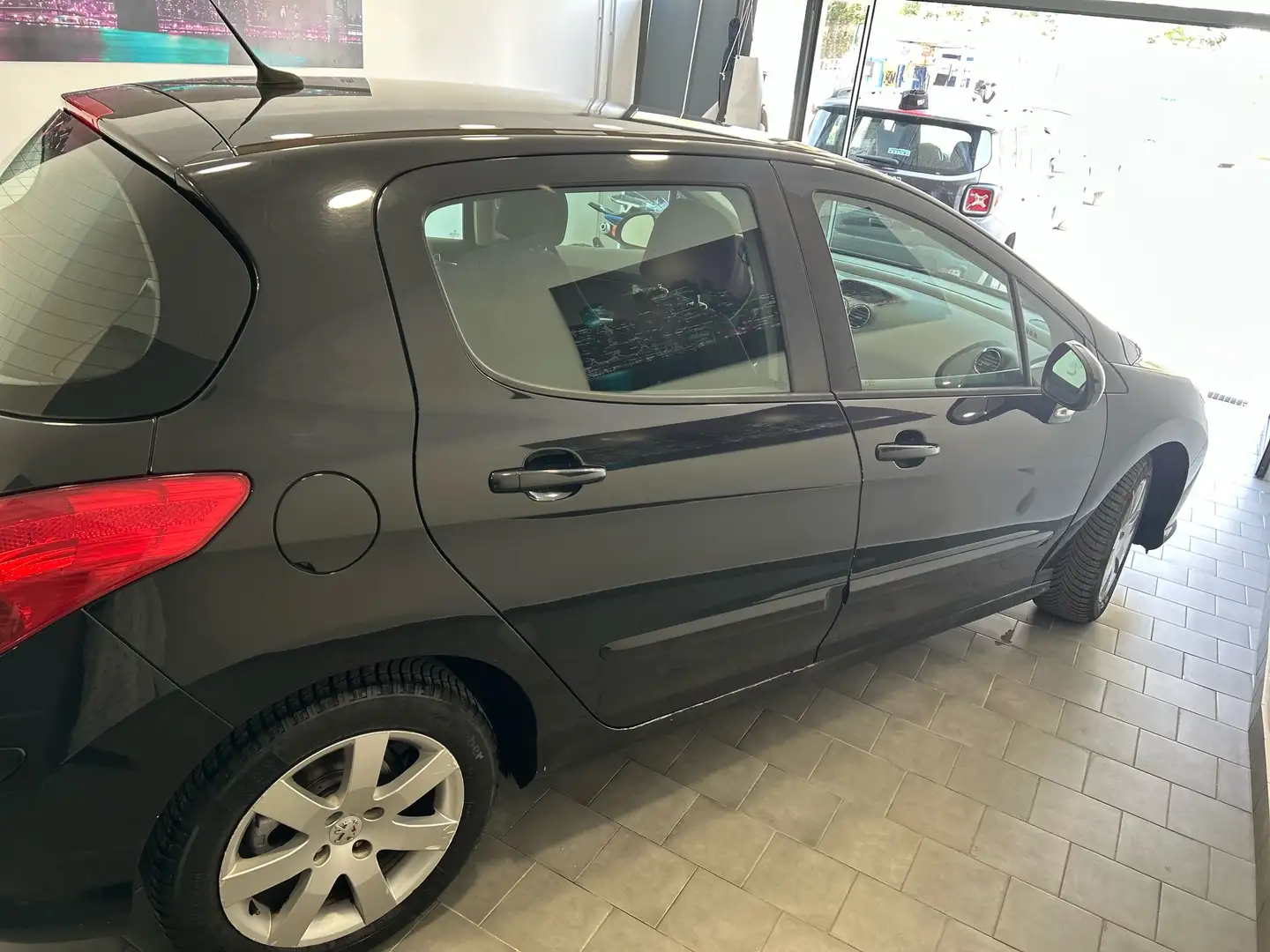 Peugeot 308 5p 1.6 16v Tecno - 2