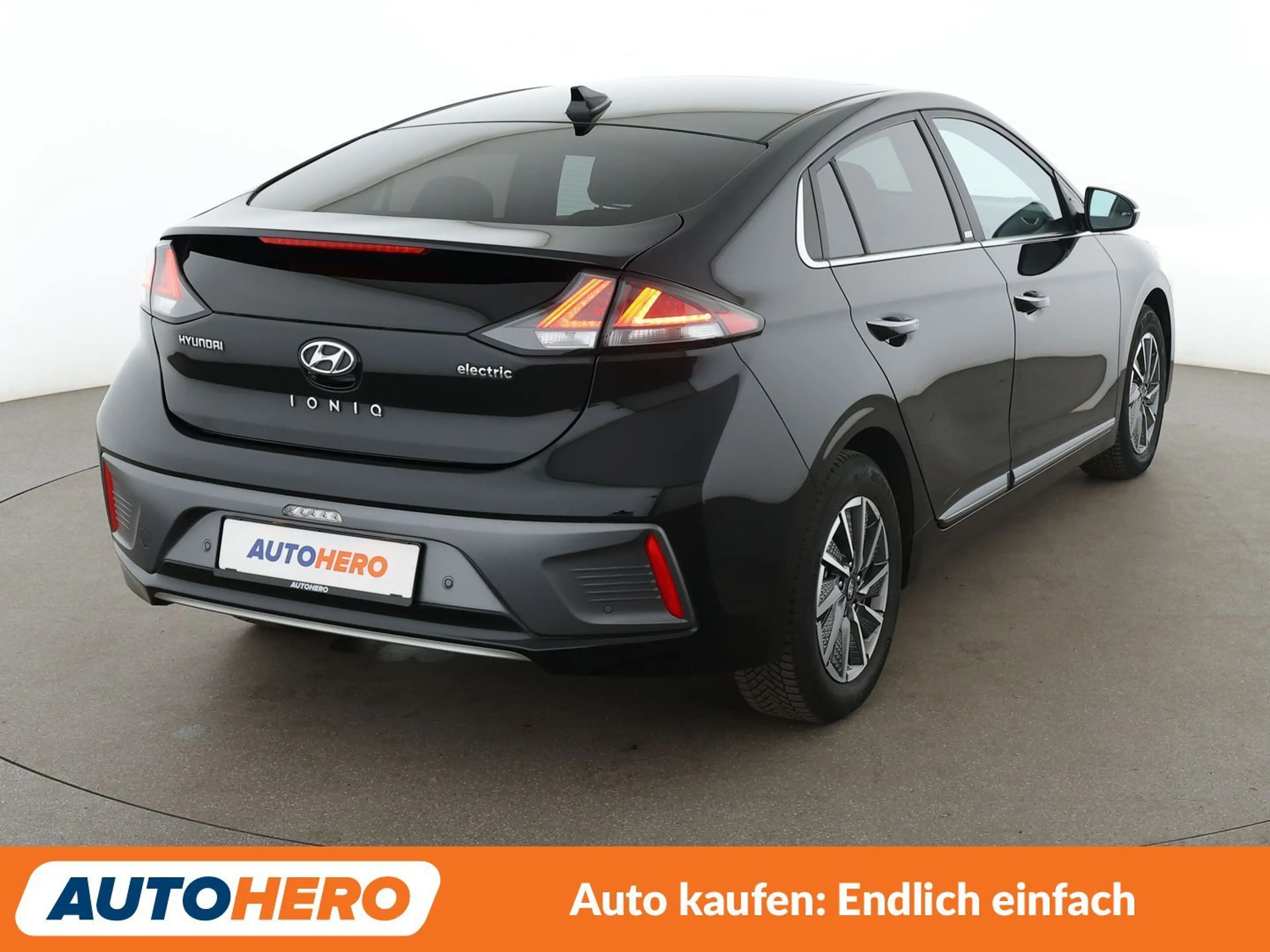 Hyundai IONIQ electric drive 100 kW Style Aut.*NAVI*ACC*CAM*PDC* — photo 6