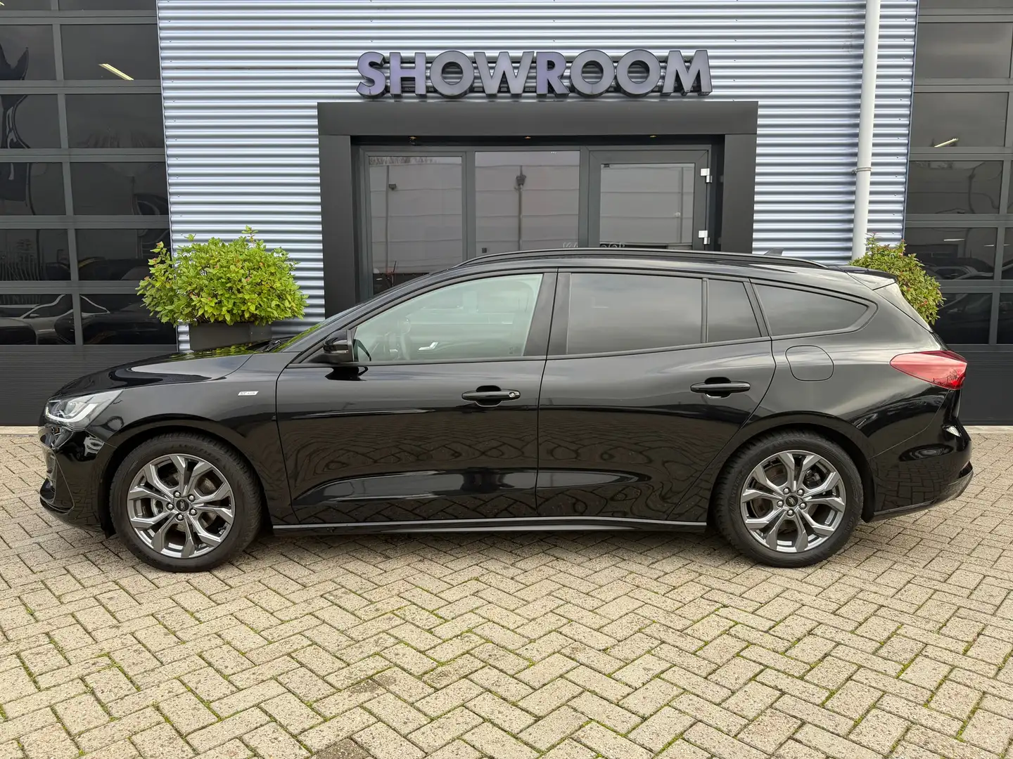 Ford Focus Wagon 1.0 EcoBoost Hybrid ST Line ACC|Camera|Stoel Blauw - 2