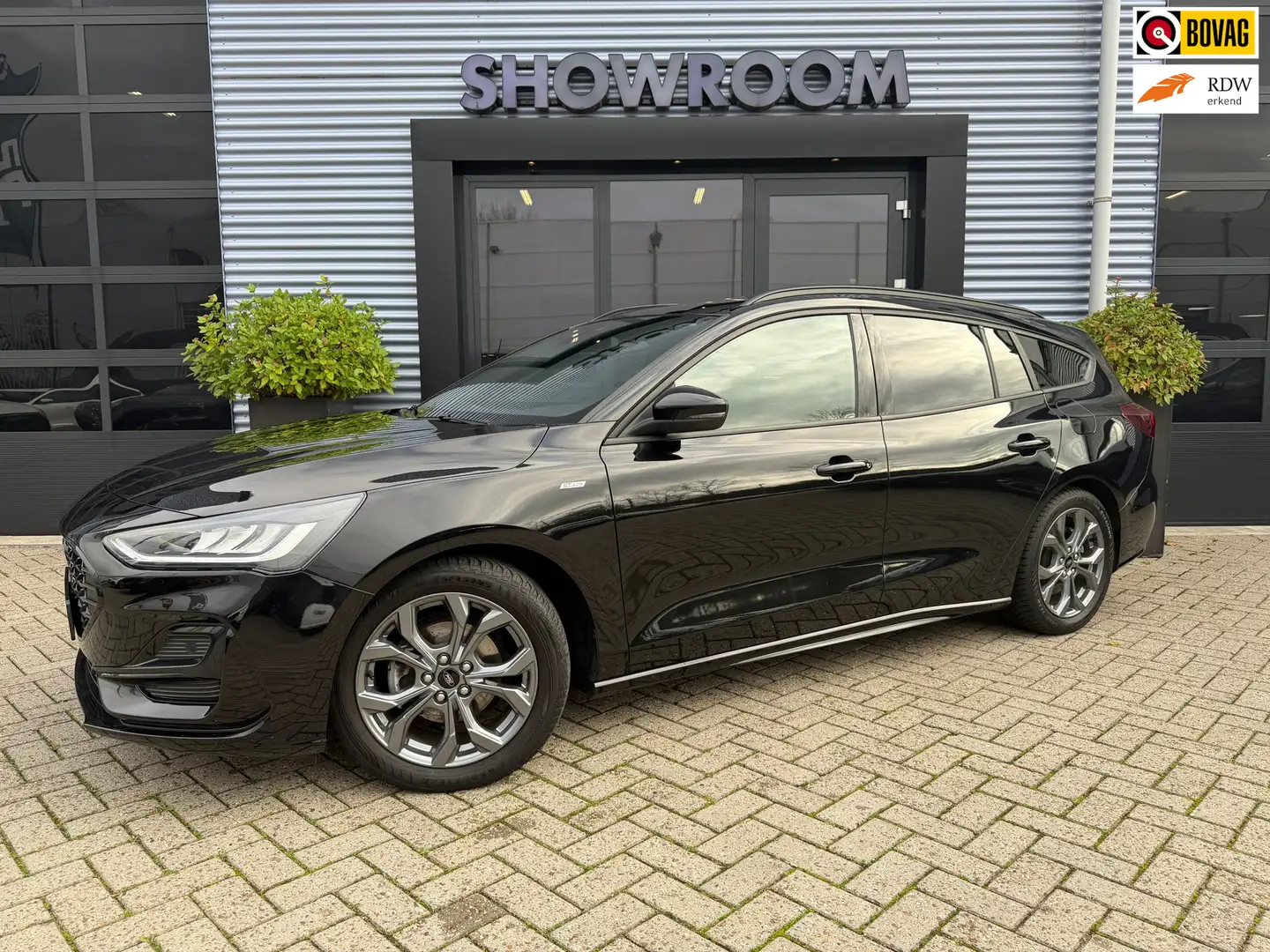 Ford Focus Wagon 1.0 EcoBoost Hybrid ST Line ACC|Camera|Stoel Blauw - 1