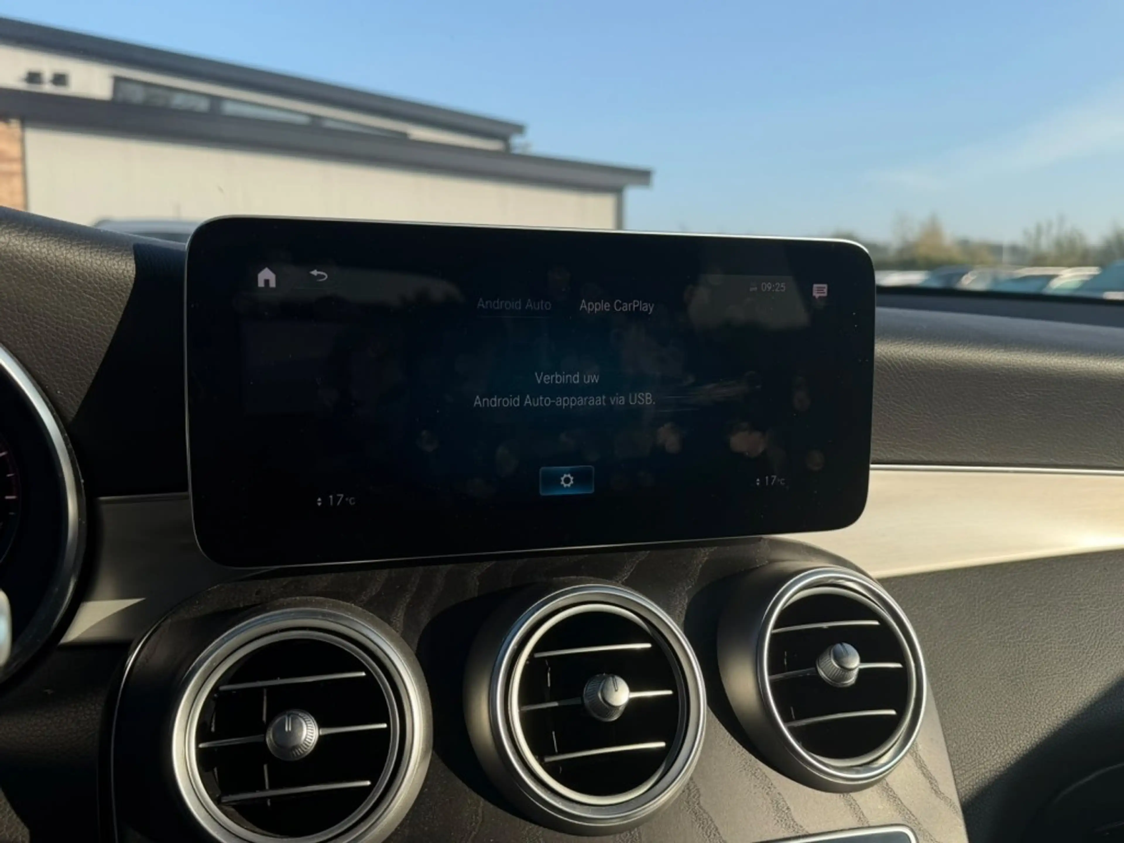 Mercedes-Benz GLC 300 300E 4M BNS SOL. AMG. PANO, ACC, BURMESTER — photo 14