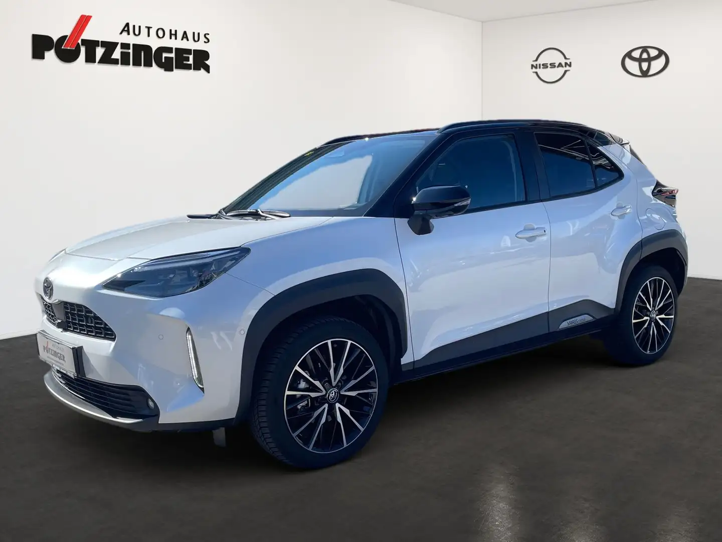 Toyota Yaris Cross 1.5Hybrid Style Plus,HUD,JBL,Navi,SH Weiß - 1