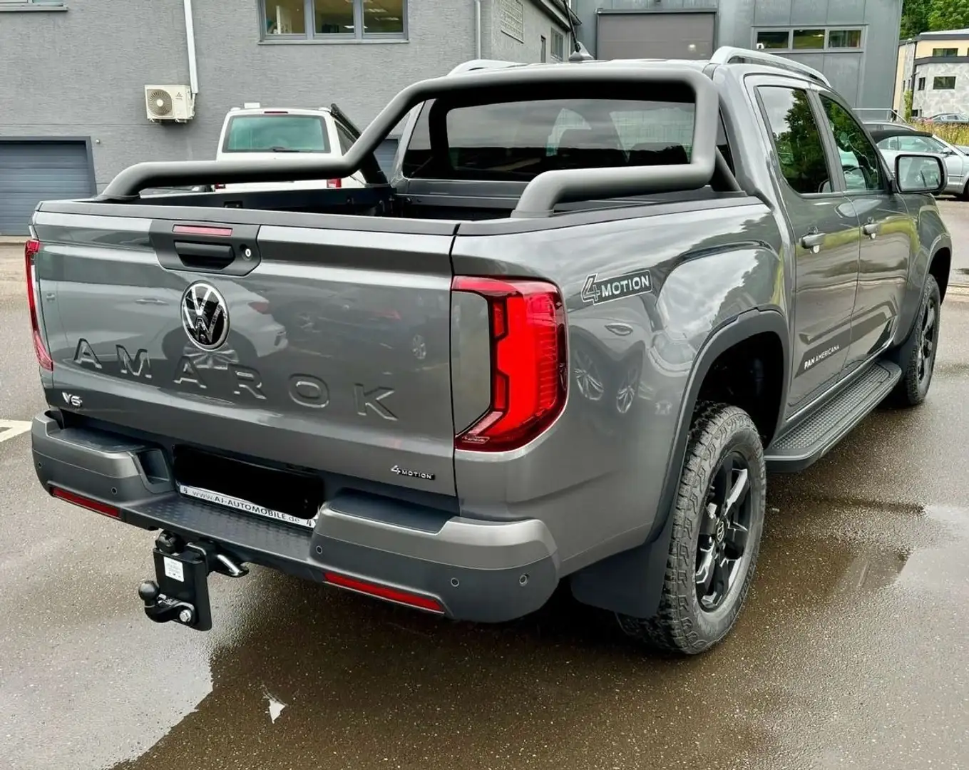 Volkswagen Amarok 3.0 TDI 177 kW PanAmericana Doppelkabine Gris - 2