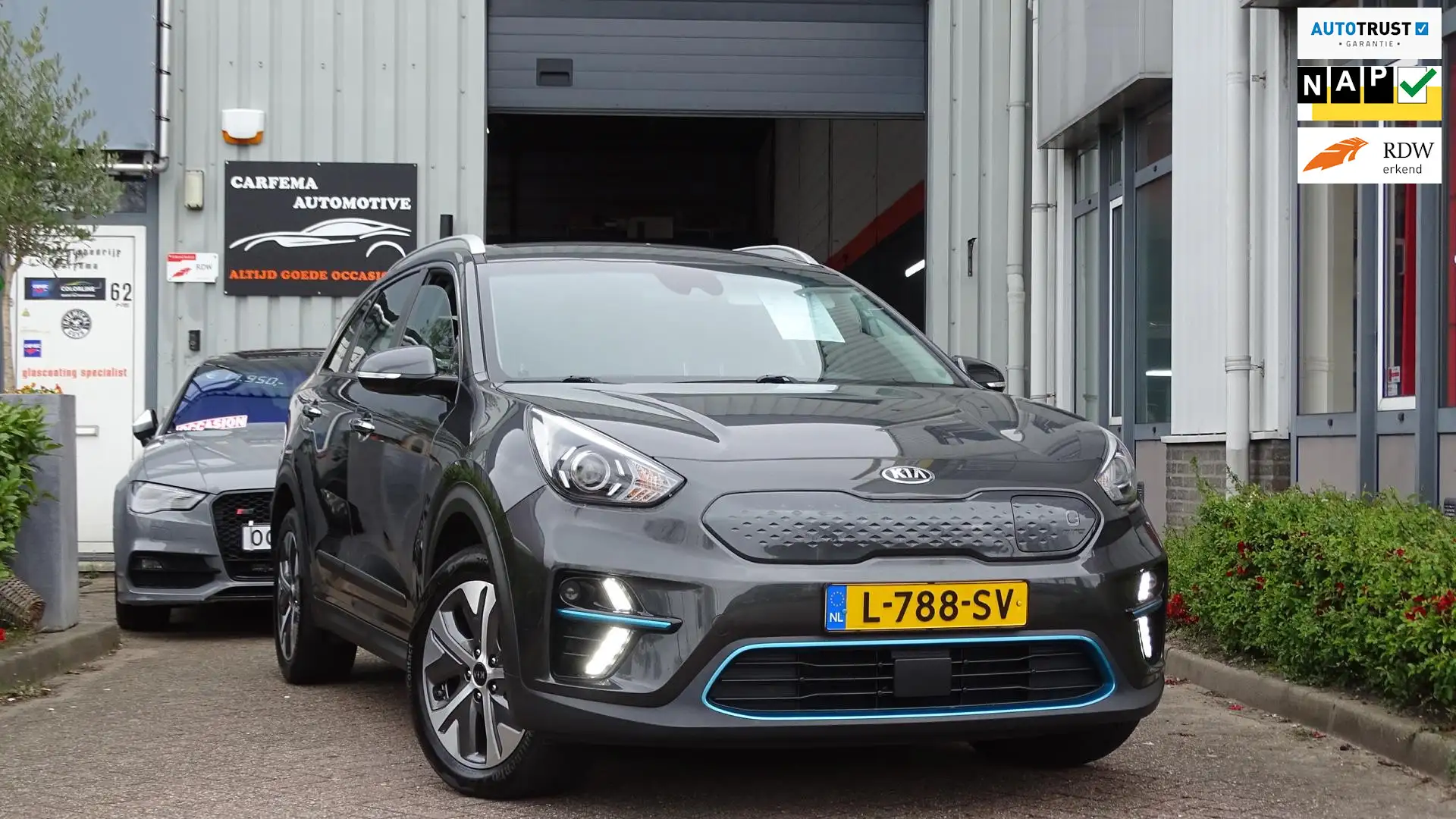 Kia e-Niro 64 kWh 204pk Aut Dynamic Plus Line, Warmtepomp, 3- Grigio - 1