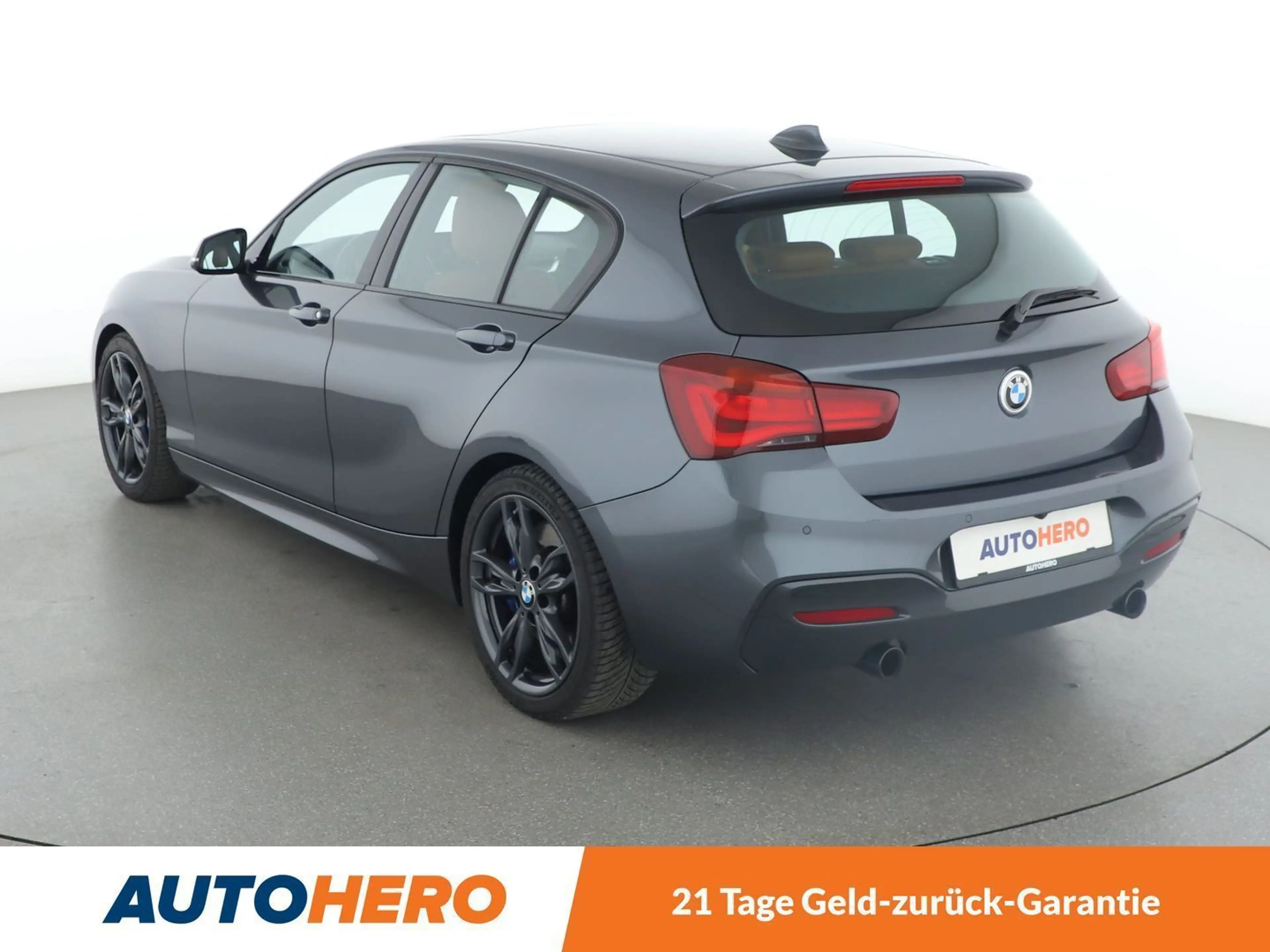 BMW 140 M140i xDrive Special Edition Aut.*NAVI*HK*TEMPO* — photo 4