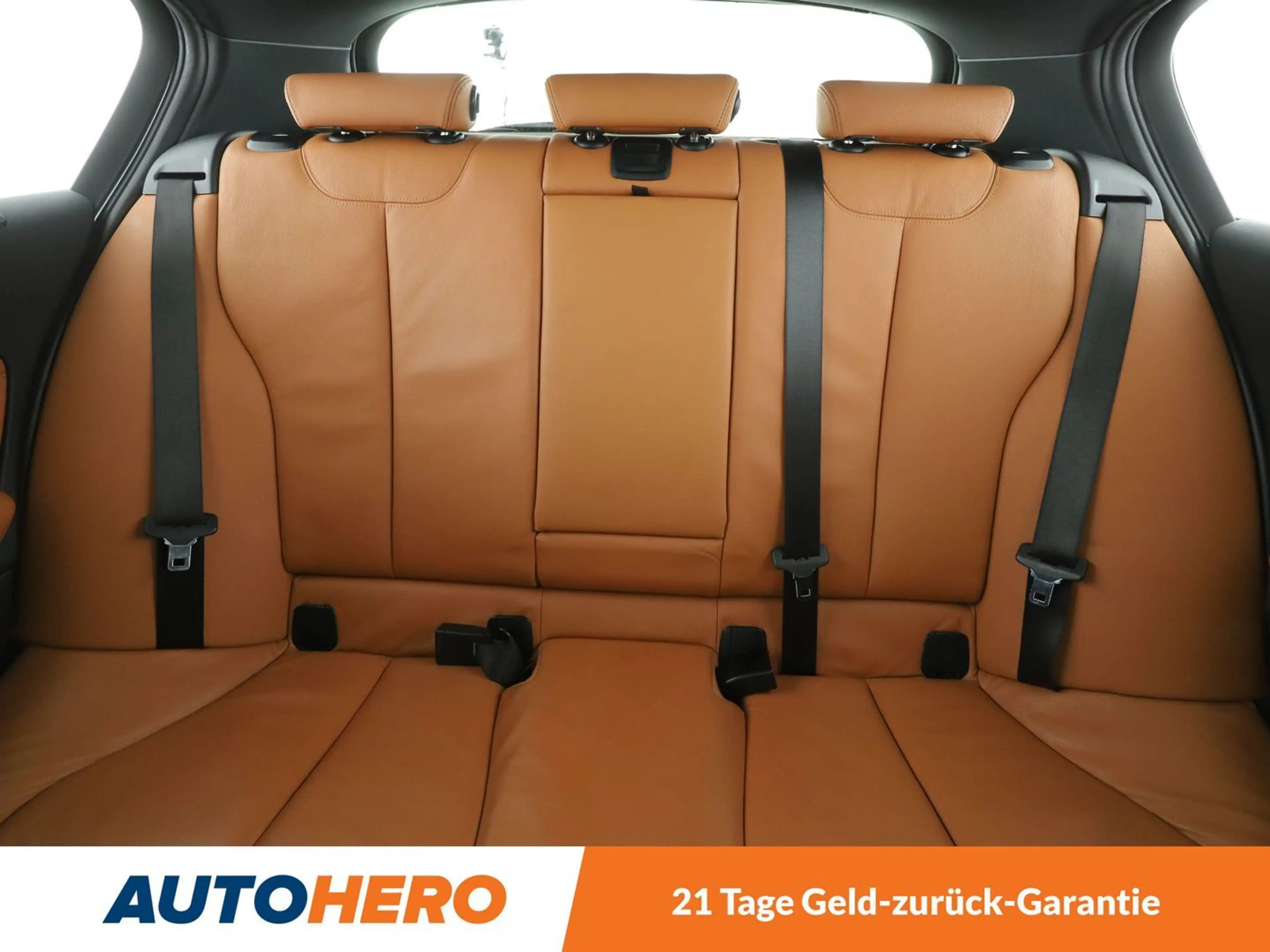 BMW 140 M140i xDrive Special Edition Aut.*NAVI*HK*TEMPO* — photo 15
