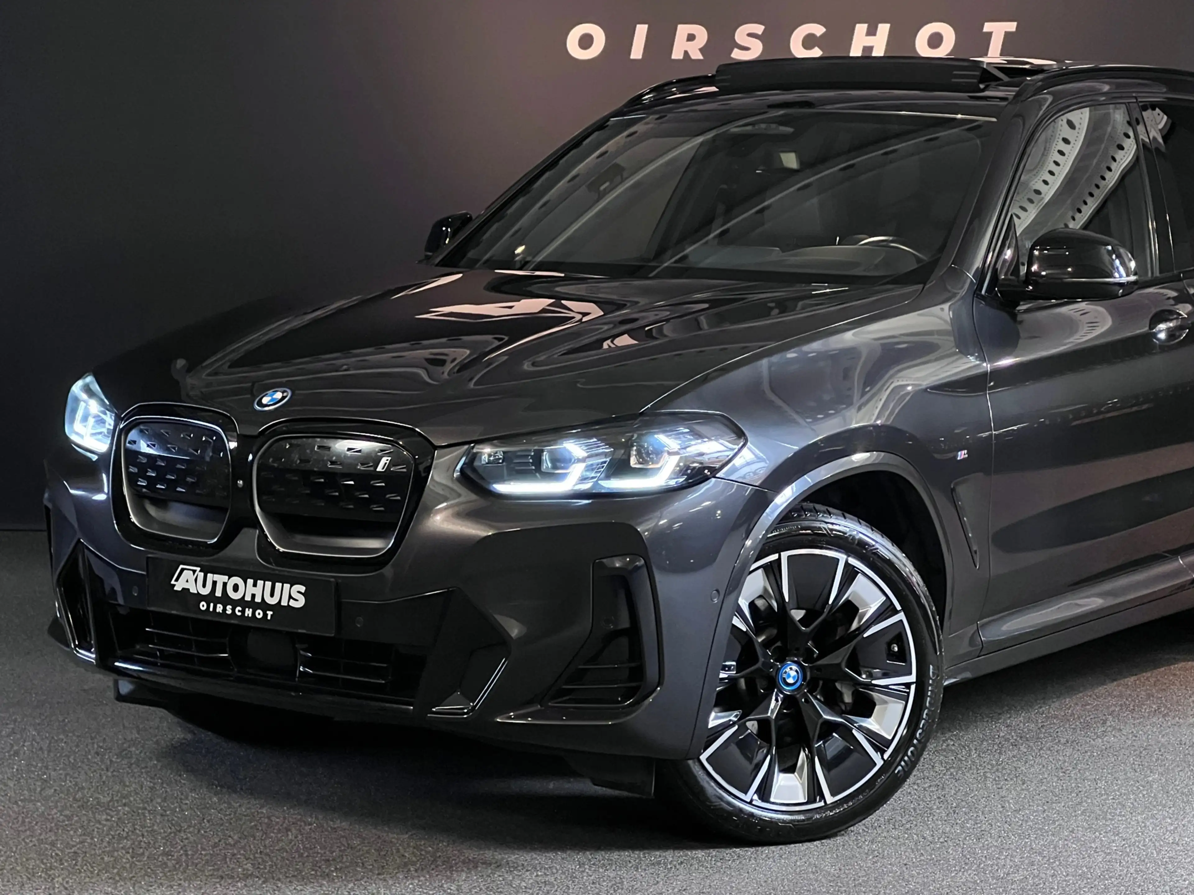BMW iX3 High Executive 80 kWh Edition M Pano/Stuurverwarmi — photo 3