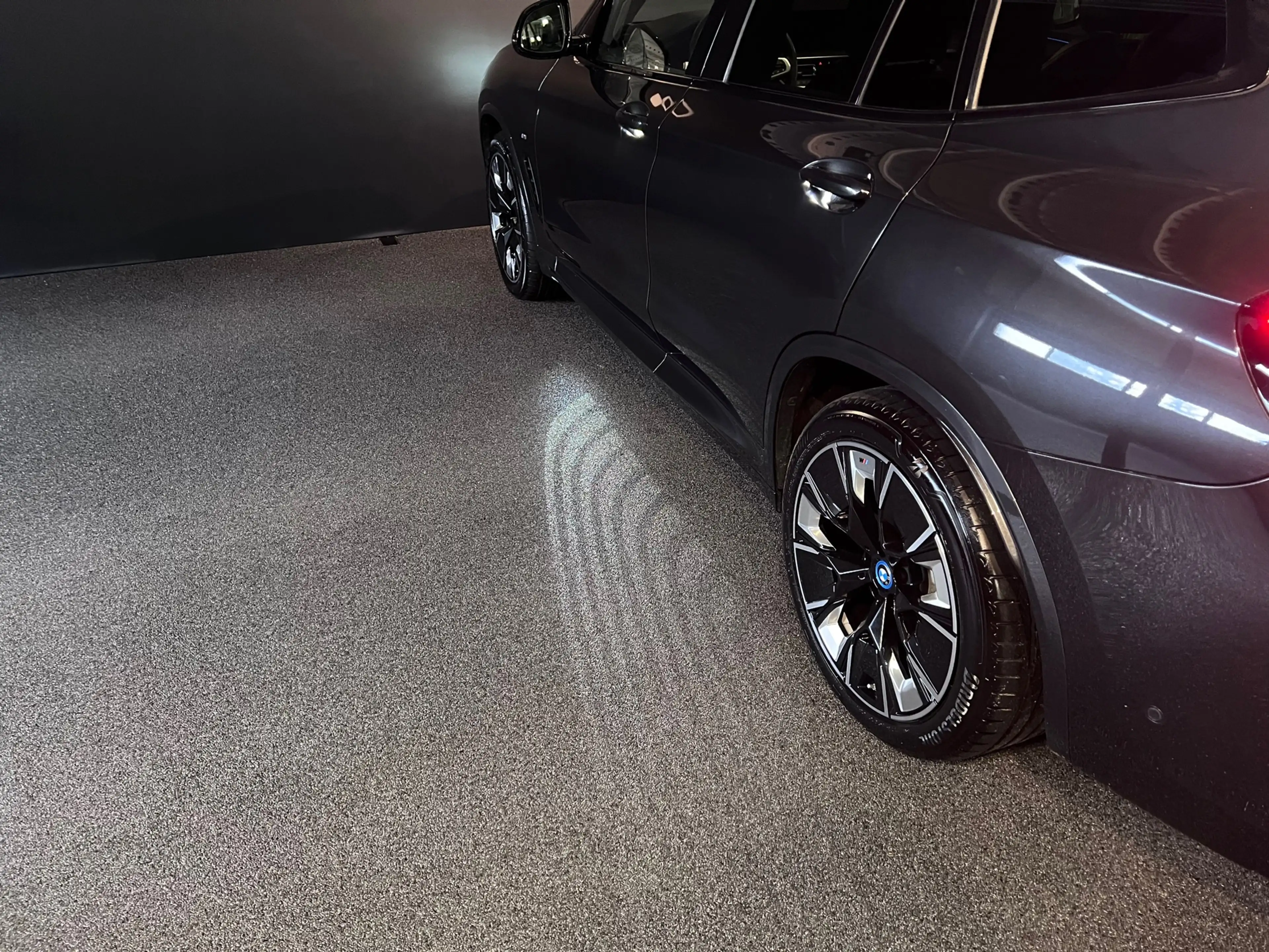 BMW iX3 High Executive 80 kWh Edition M Pano/Stuurverwarmi — photo 13