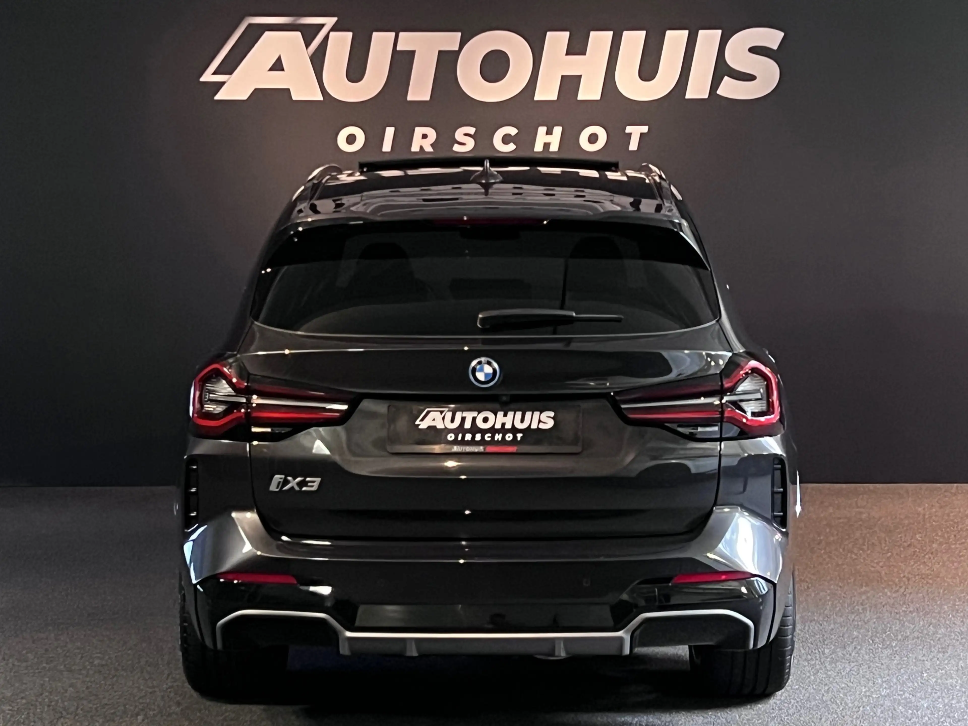 BMW iX3 High Executive 80 kWh Edition M Pano/Stuurverwarmi — photo 8