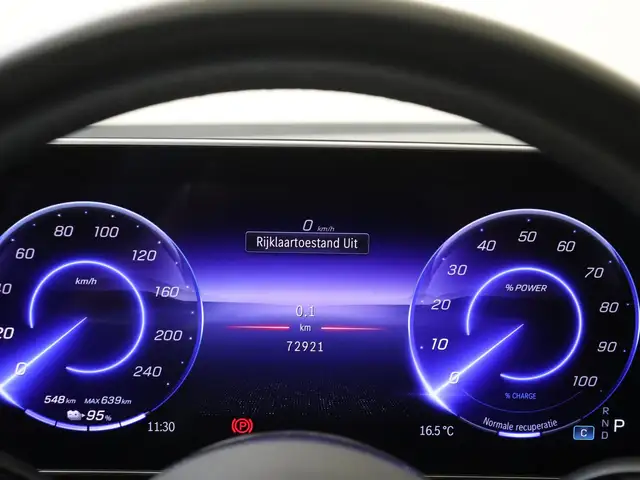 Mercedes-Benz EQE view 11