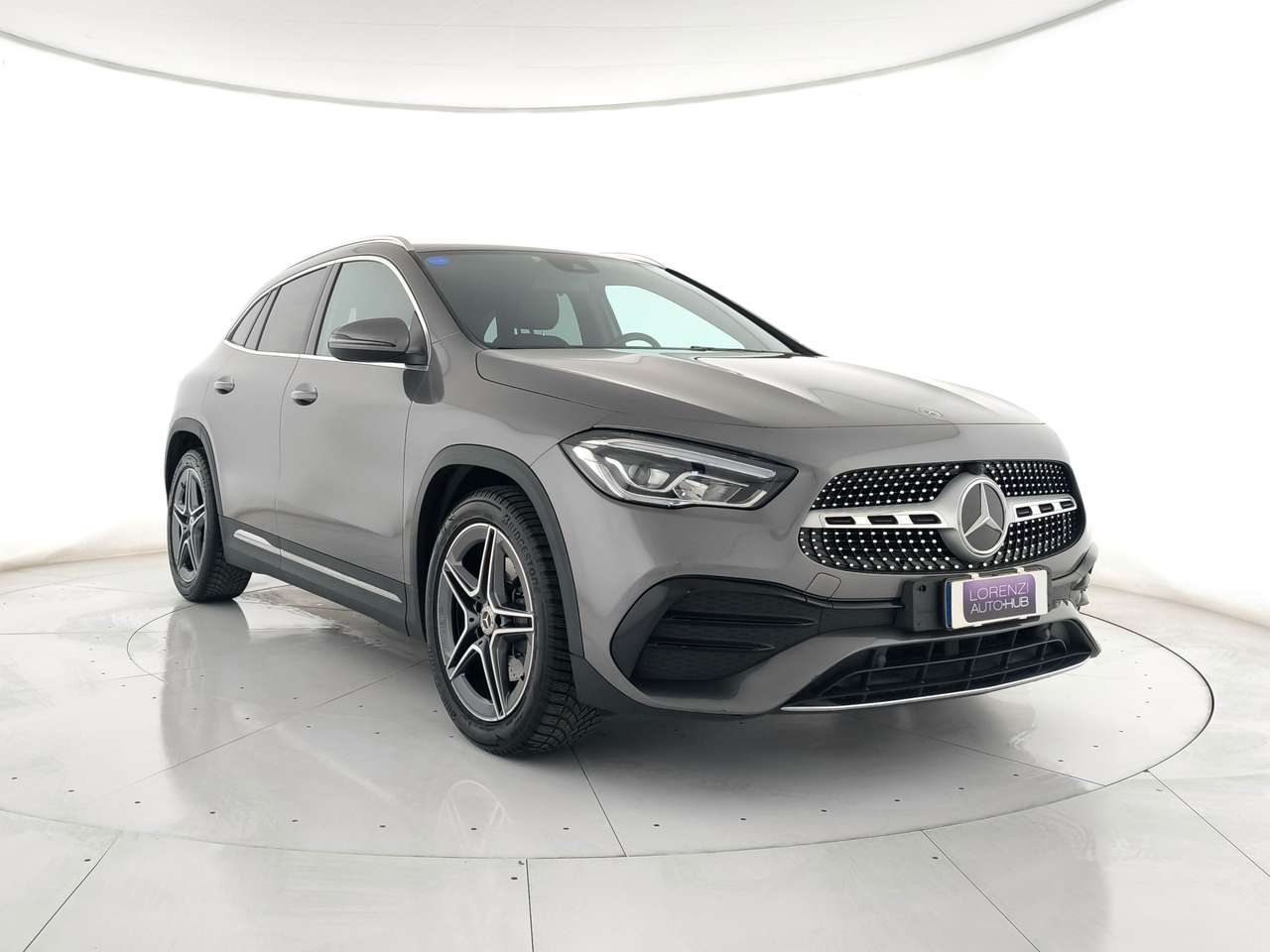 Mercedes-Benz GLA 180 Premium auto CAMERA+C.19"+NEOPATENTATI