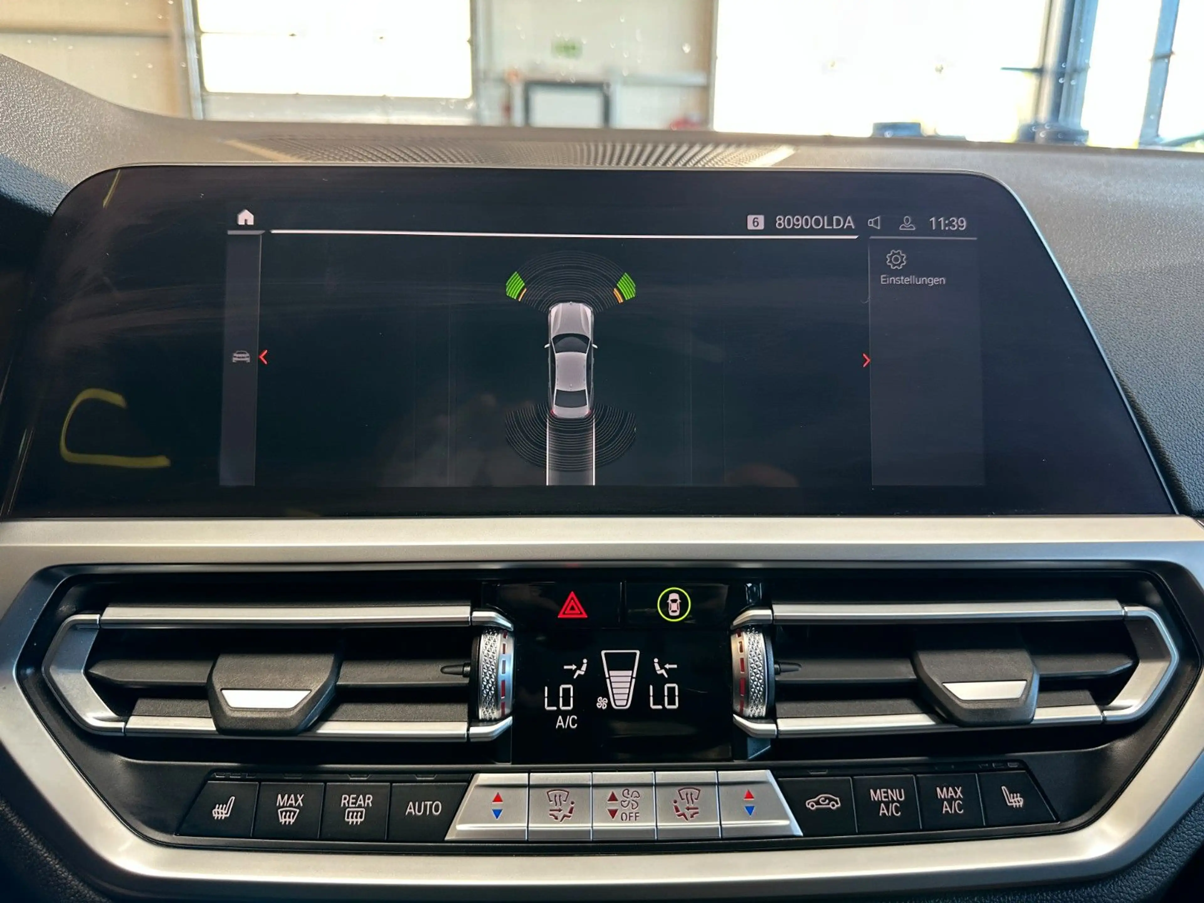 BMW 330 *1-HAND*SERVICE/TÜV NEU*KEYLESS*LED*M-SPORT* — photo 15