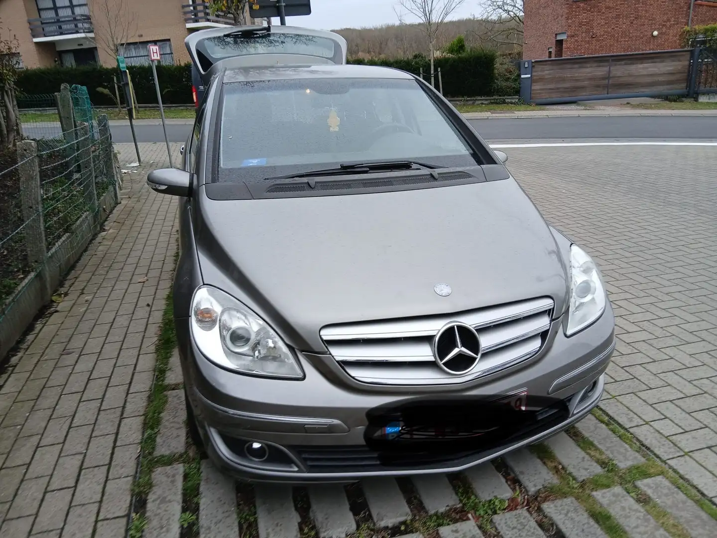 Mercedes-Benz B 170 - 1