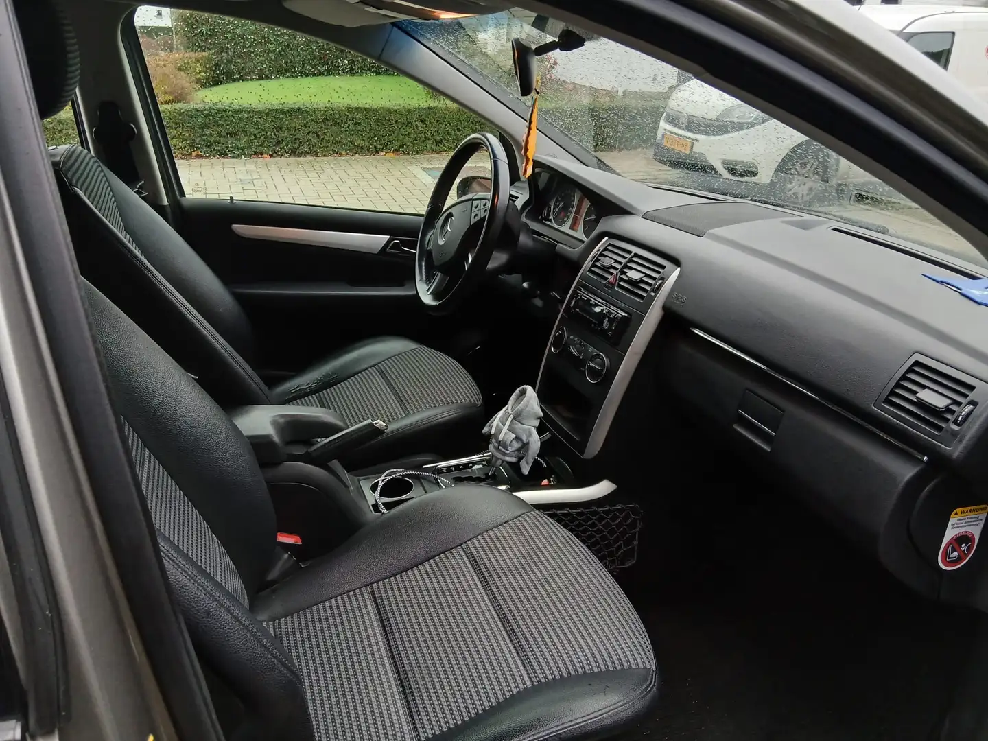 Mercedes-Benz B 170 - 2