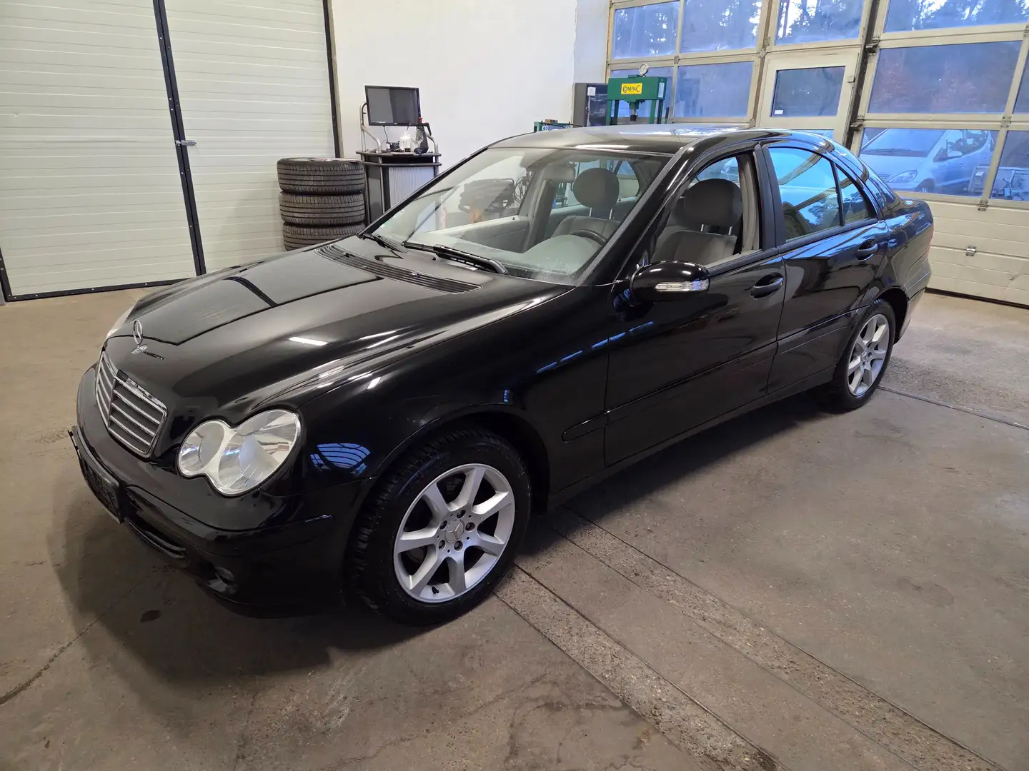 Mercedes-Benz C 180 C 180 Kompressor Top Zustand Tüv Neu! Schwarz - 1