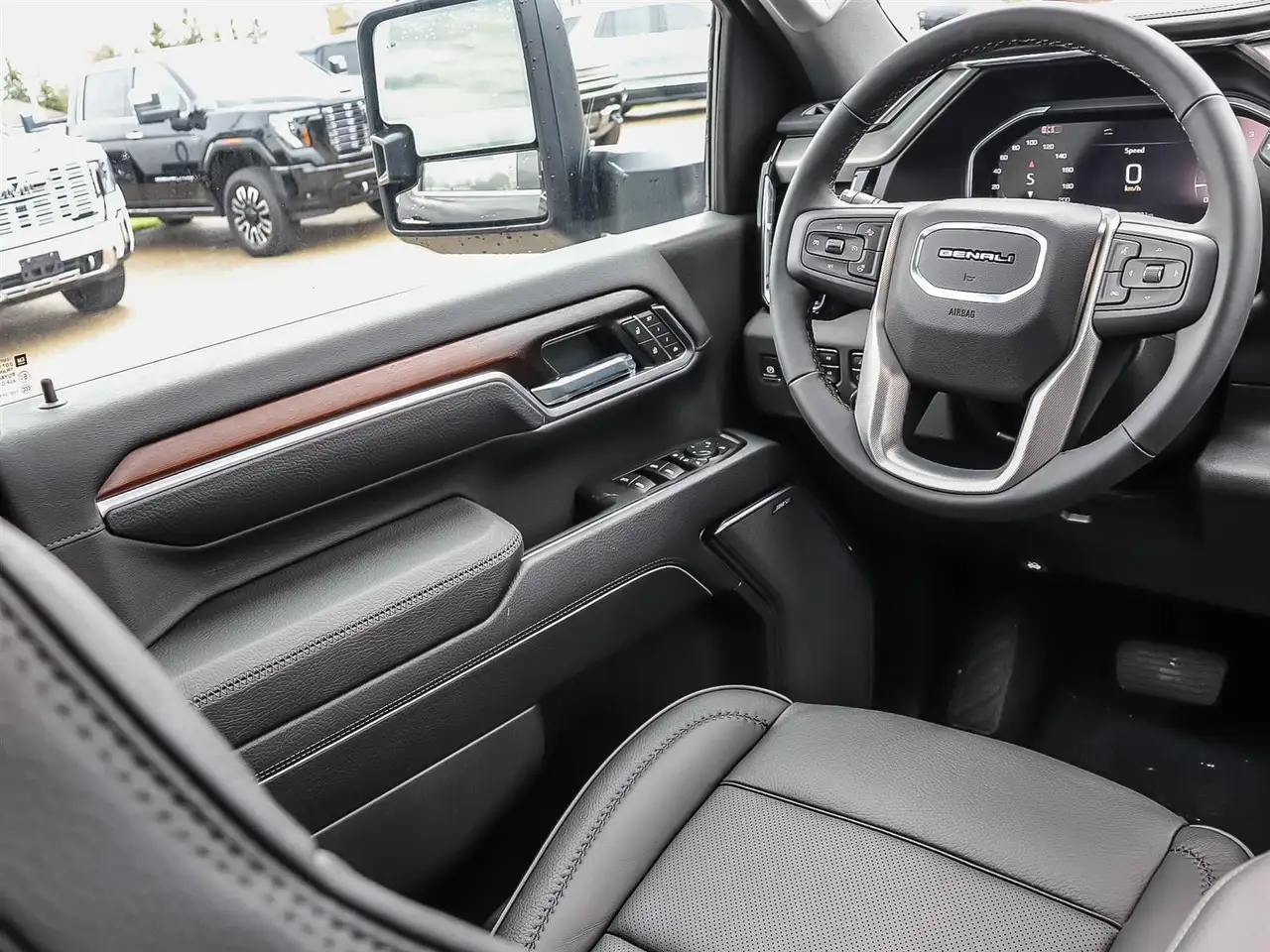 GMC Sierra 2500HD снимка GMC Sierra 2500HD