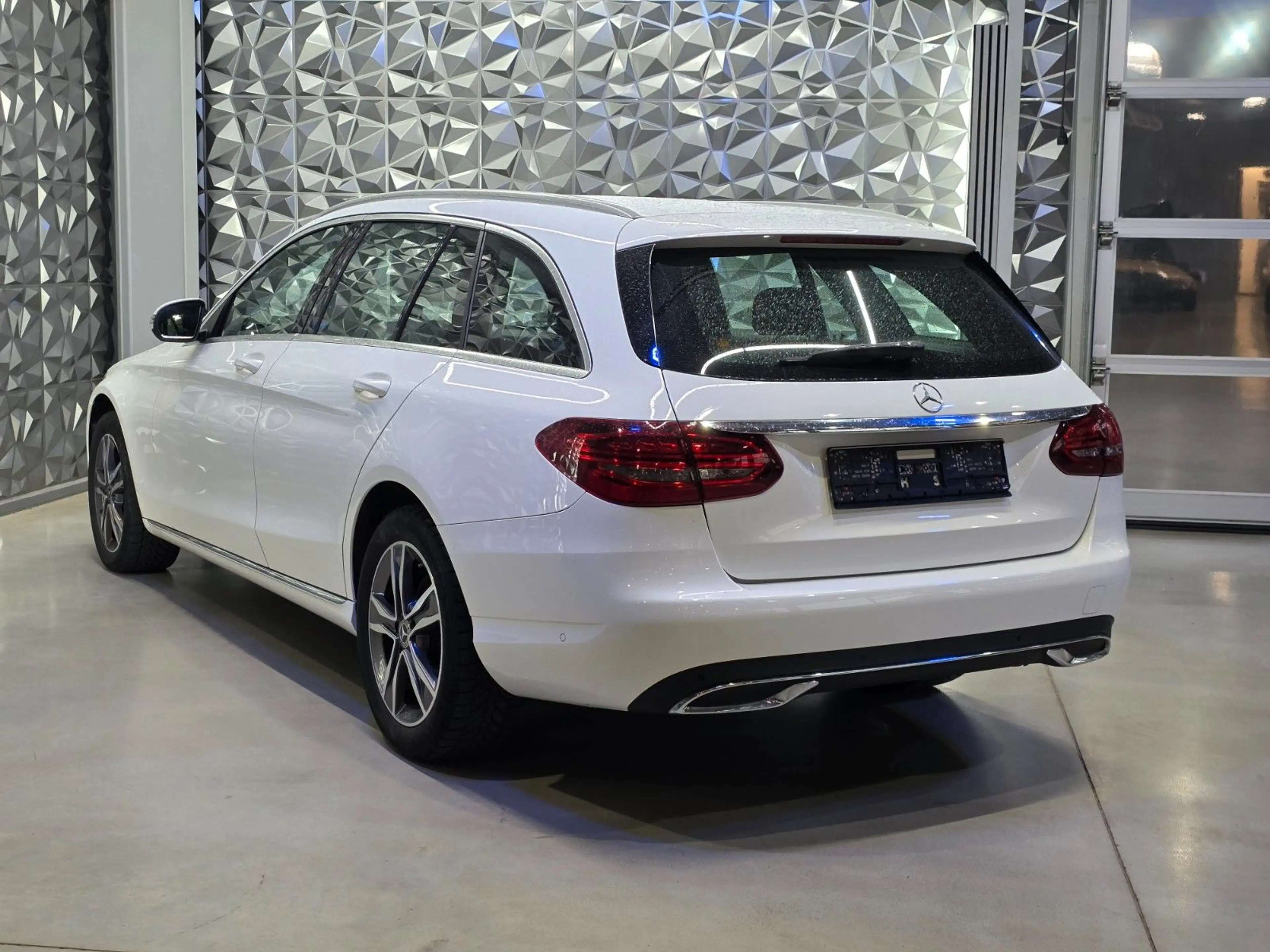 Mercedes-Benz C 220 C T-Modell C 220 d 4Matic — photo 4