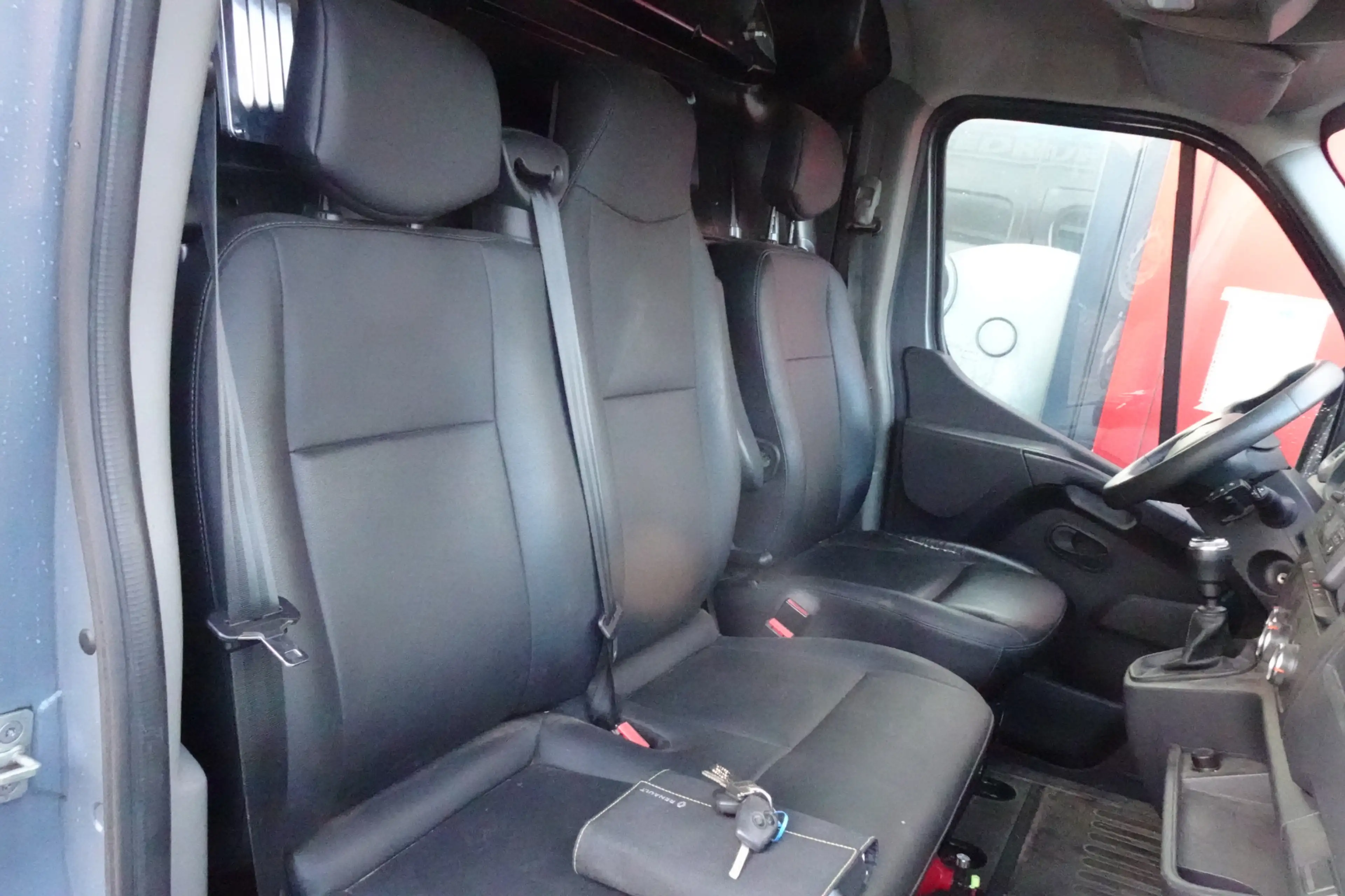 Renault Master T33 2.3 dCi 135 L1H2 Comfort 3 zits 139721 km !!!! — photo 12