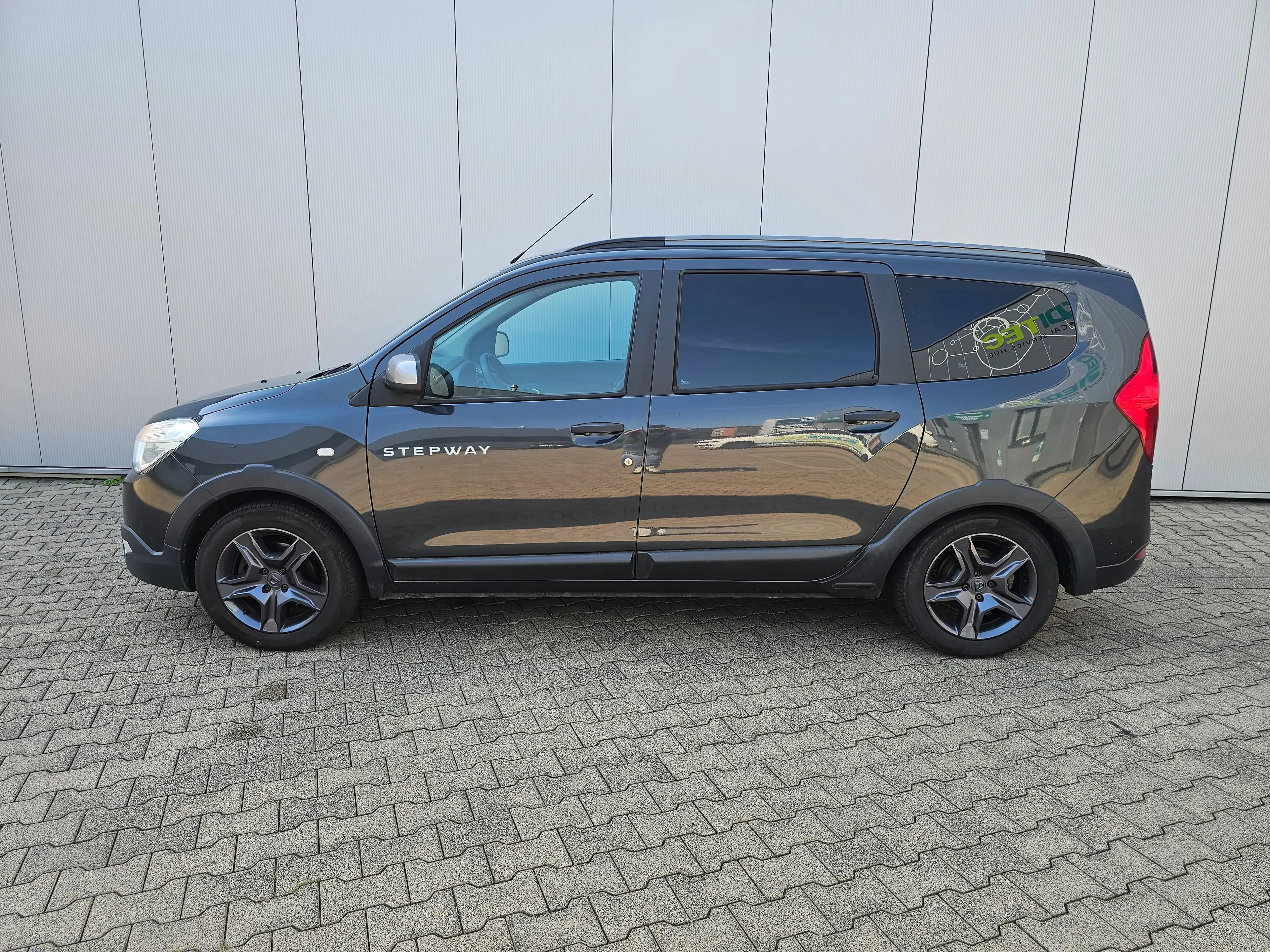 Dacia Lodgy Stepway Celebration*STEUERKETTE/INSP. NEU* — photo 4