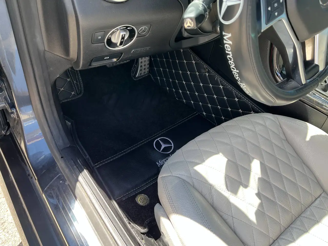 Mercedes-Benz SLK снимка Mercedes-Benz SLK