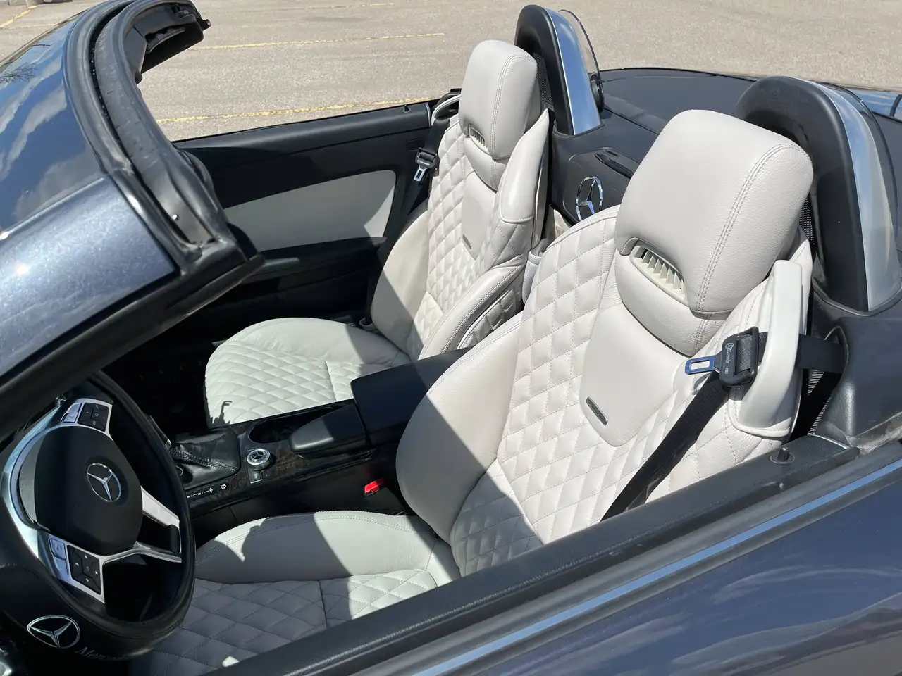 Mercedes-Benz SLK снимка Mercedes-Benz SLK