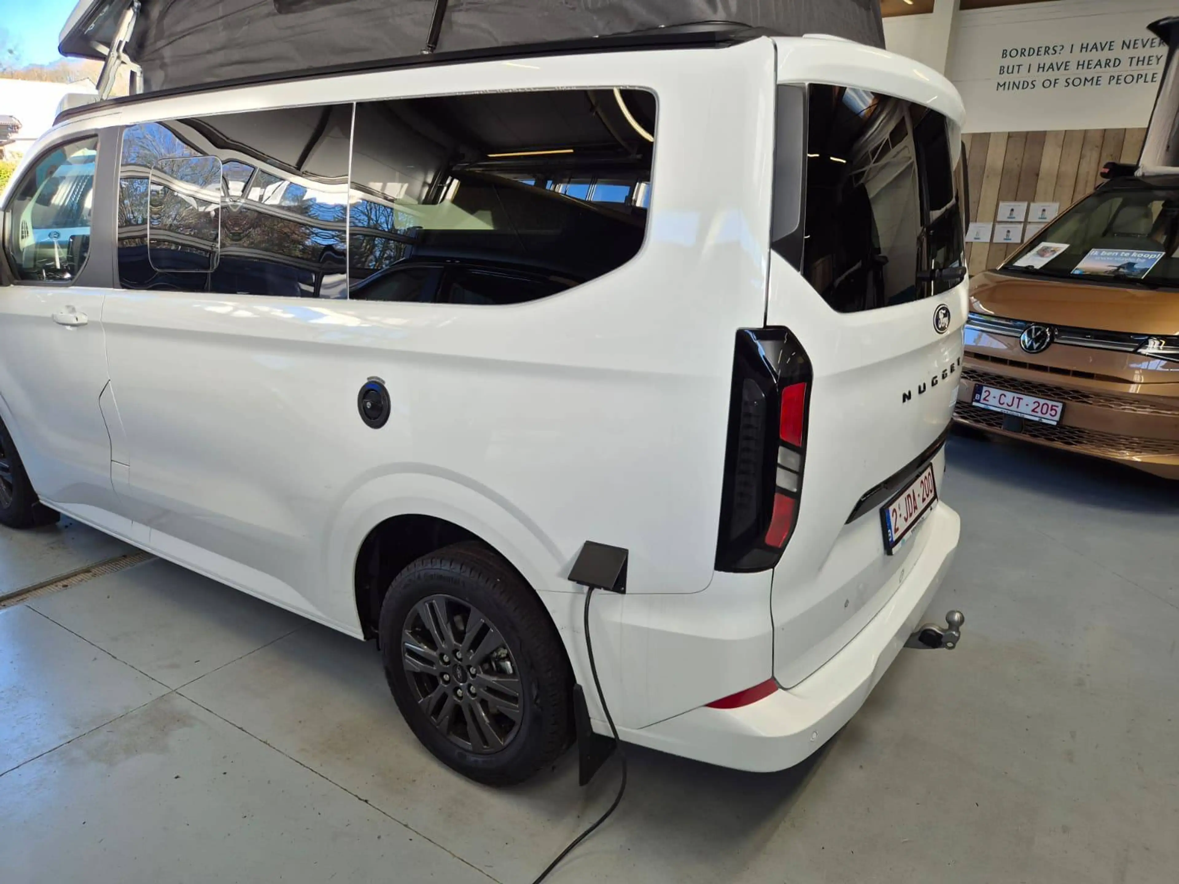 Ford Nugget KWB (Korte Wielbasis) - 4X4 - Titanium Versie — photo 3