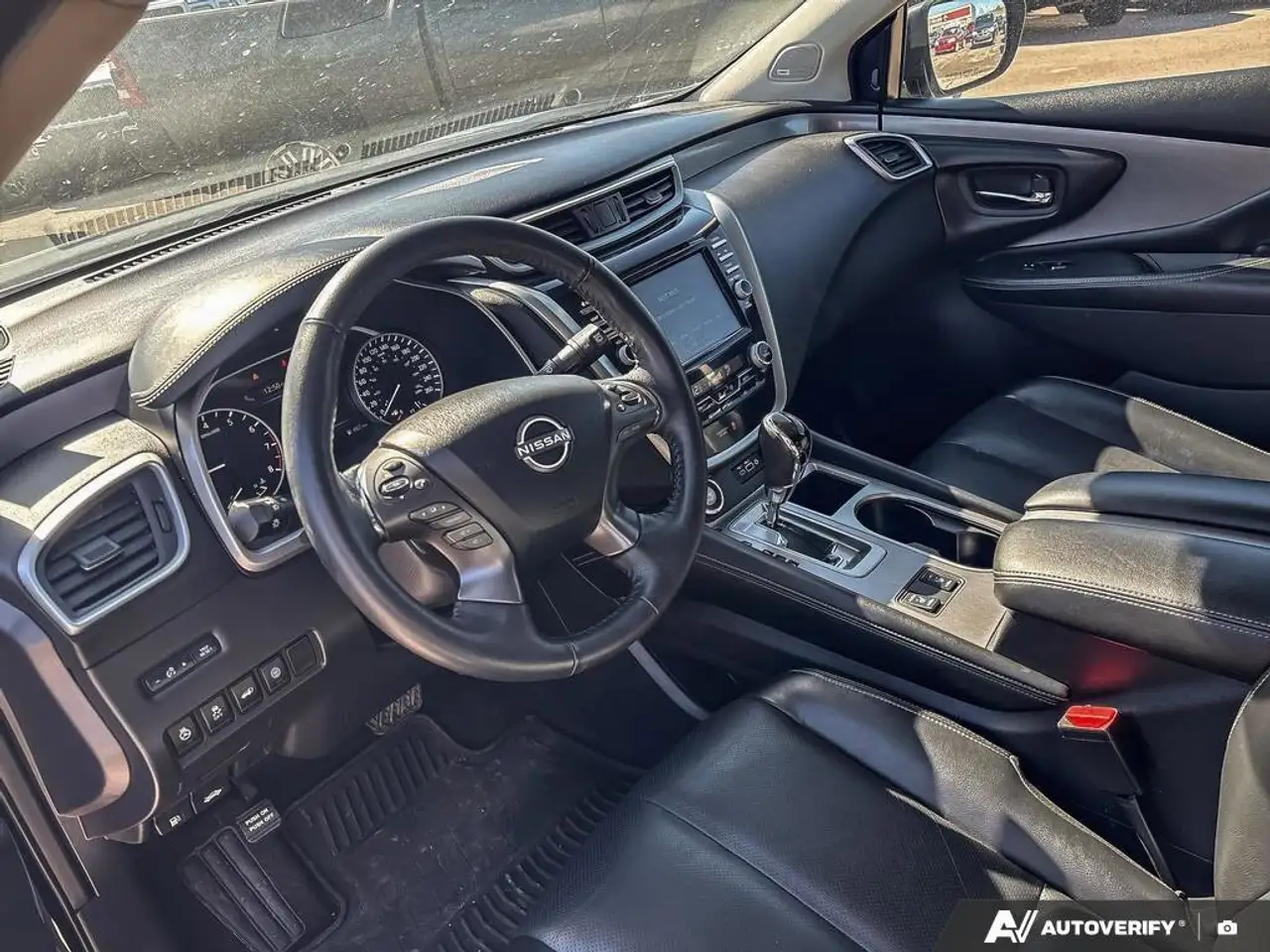 Nissan Murano снимка Nissan Murano