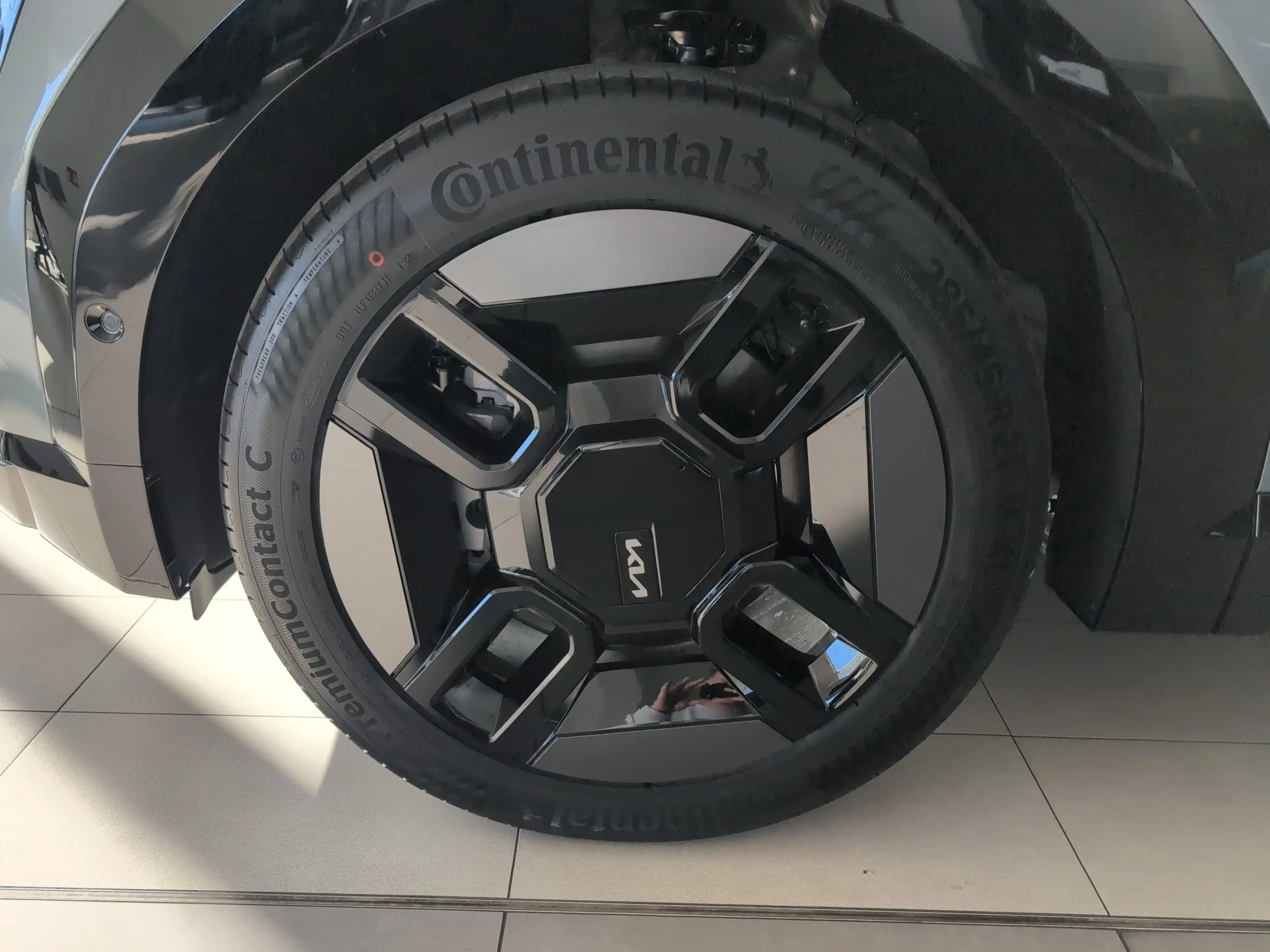Kia EV9 AWD GT-Line 99,8-kWh Glasdach — photo 7