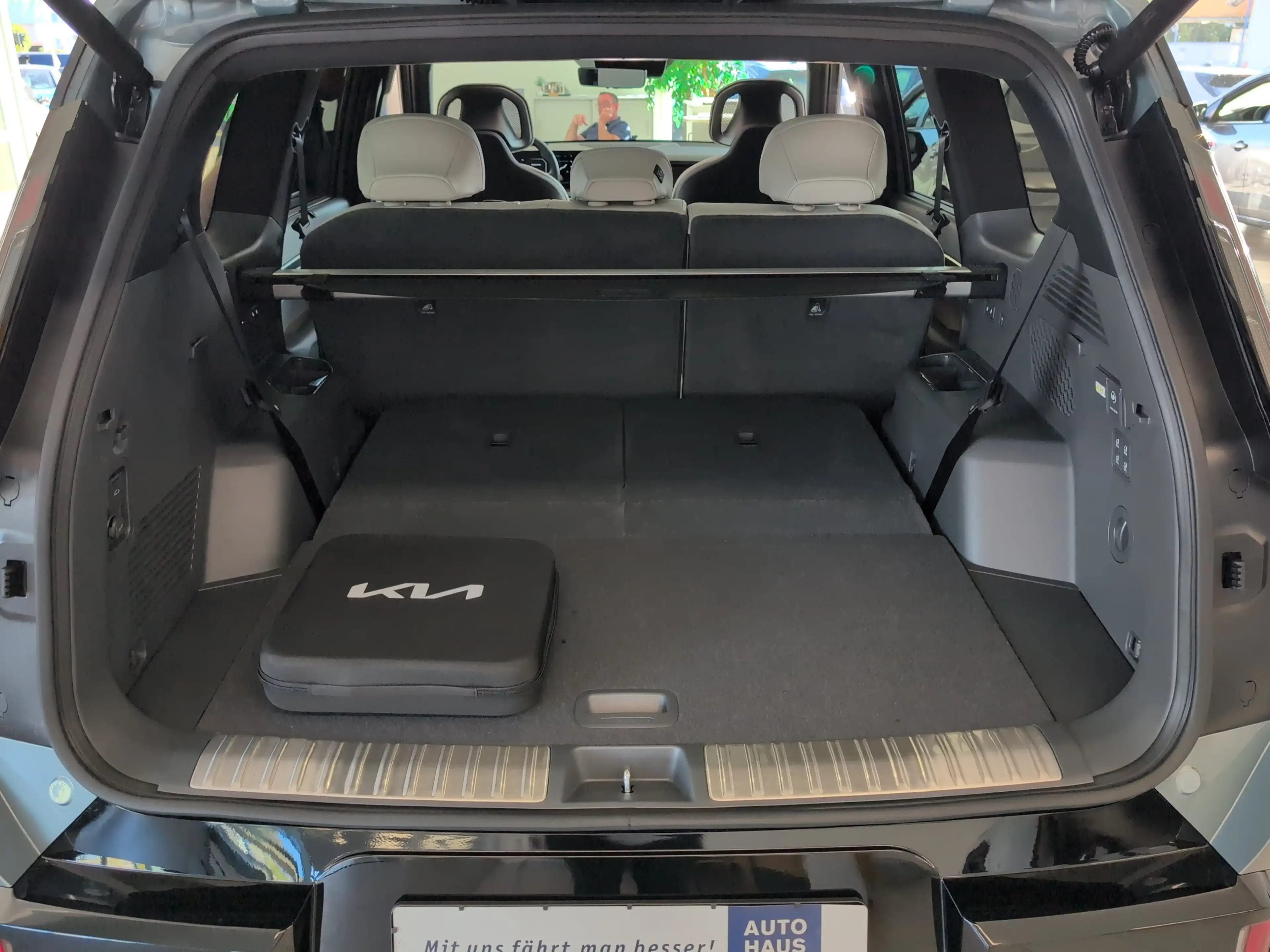 Kia EV9 AWD GT-Line 99,8-kWh Glasdach — photo 11