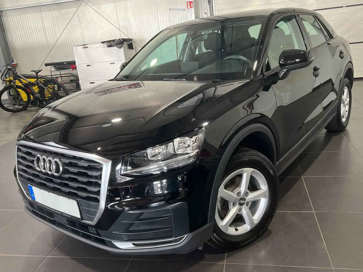 Audi Q2 30 TFSI **Navi*Kamera*Virtual*SHZ*BT** Schwarz - 1
