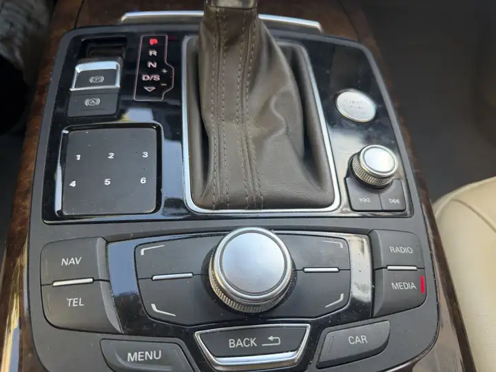 Audi A6 2011, foto 19