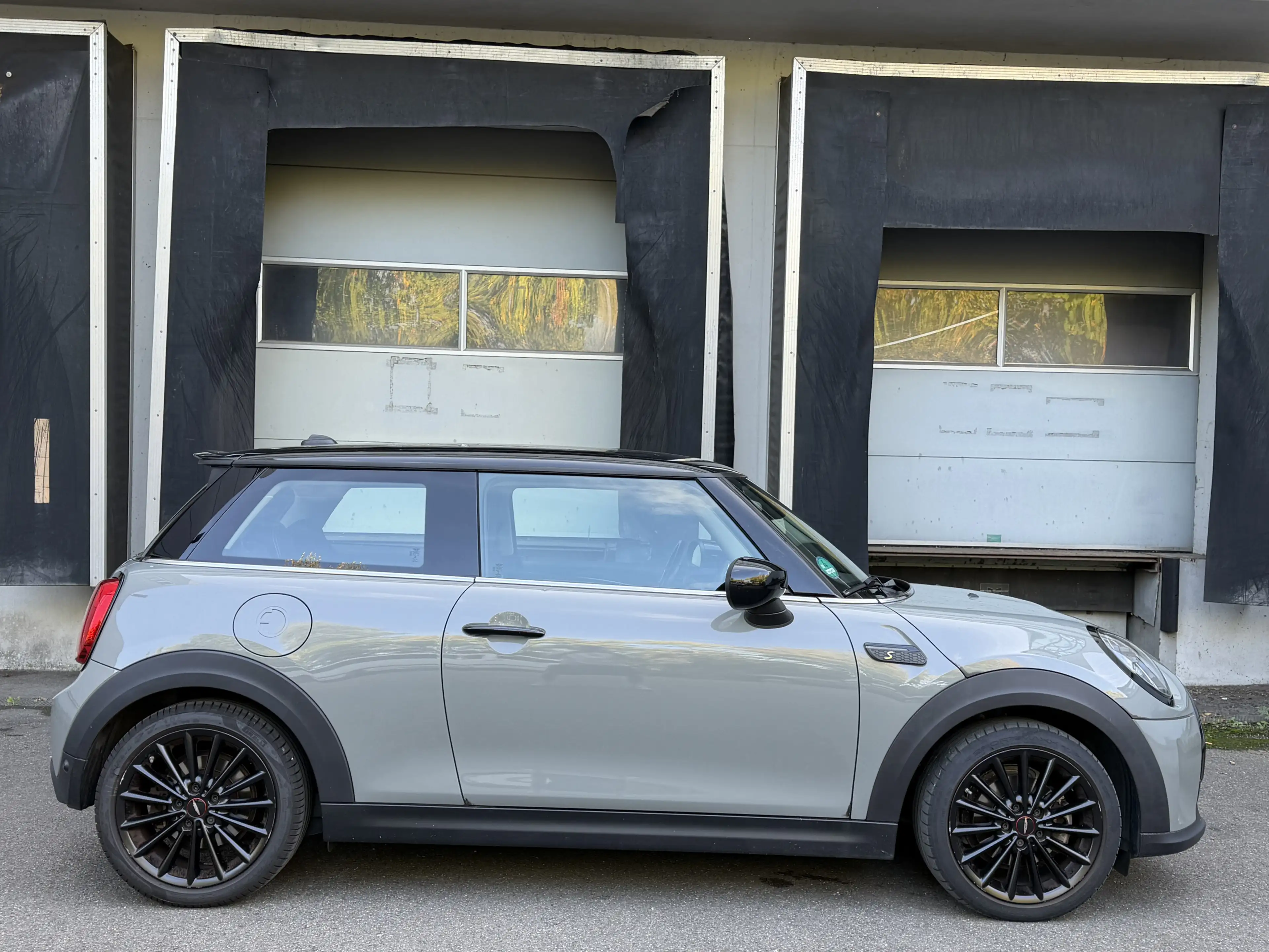 MINI Cooper SE Essential Trim LED Live-Cockpit Tempom — photo 10