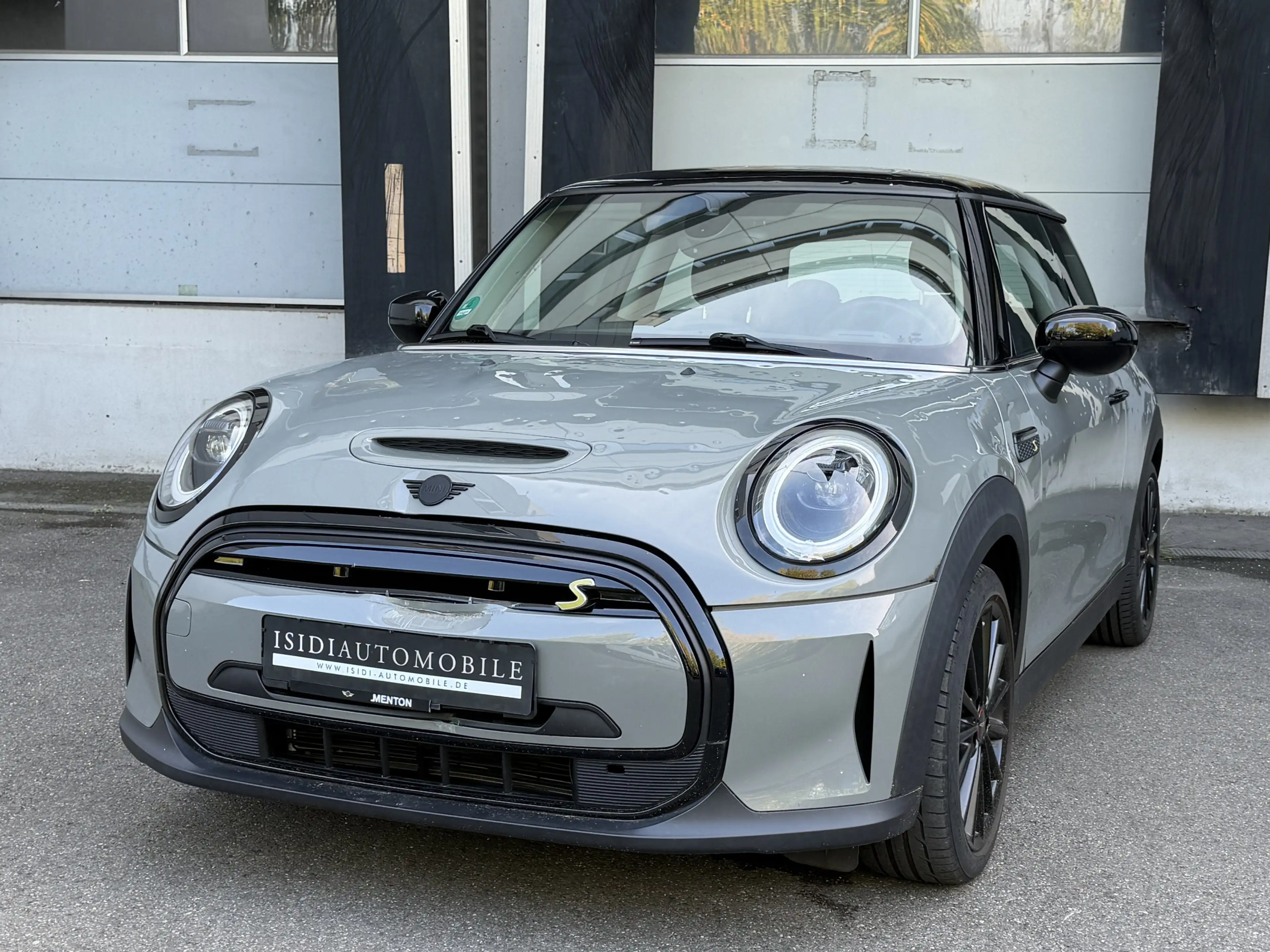 MINI Cooper SE Essential Trim LED Live-Cockpit Tempom