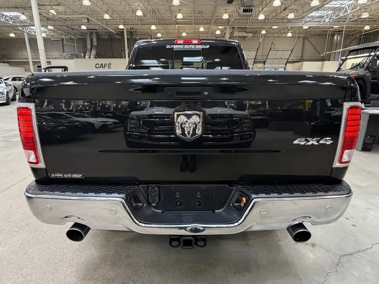 RAM 1500 снимка RAM 1500