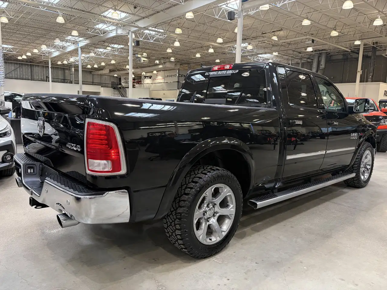 RAM 1500 снимка RAM 1500