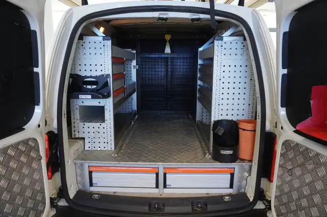 Volkswagen Caddy view 10