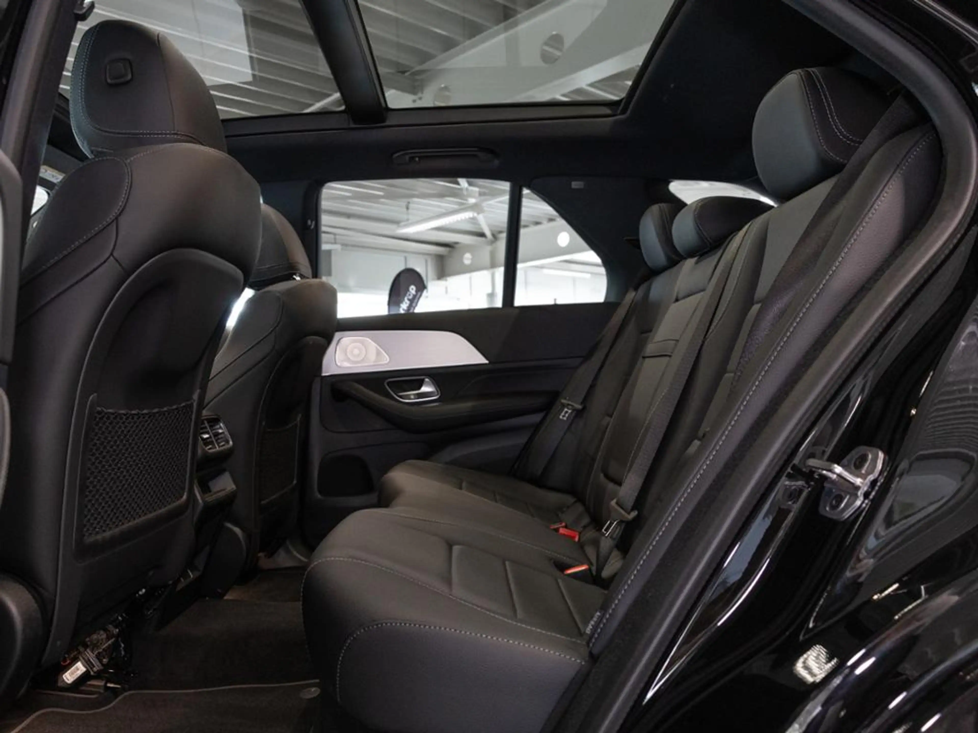 Mercedes-Benz GLE 400 e 4M , AMG BURM NIGHT WIDE MEMO MULTI — photo 10